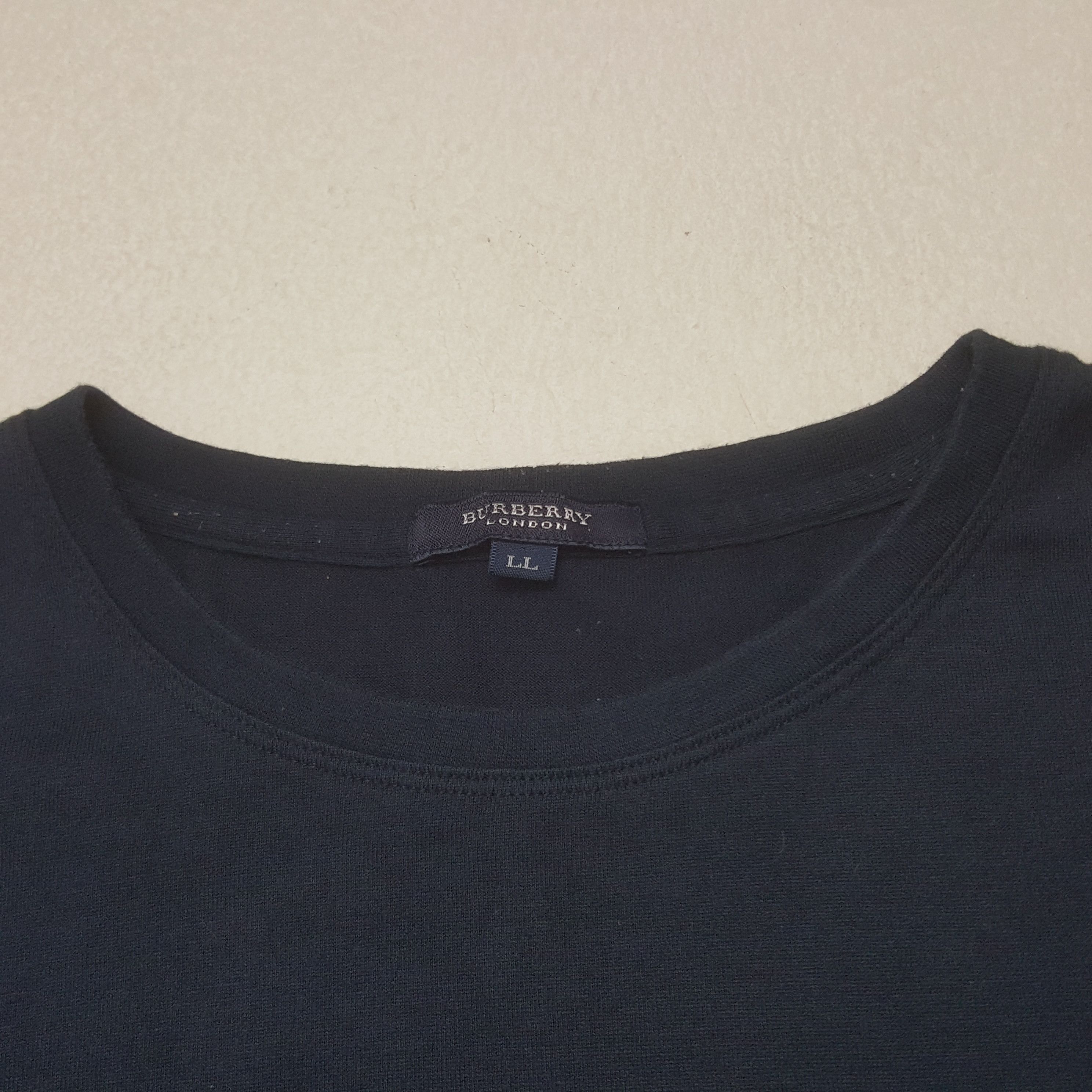 Burberry × Vintage Vintage Burberry London Luxury Brand Tshirt Size US XL / EU 56 / 4 - 5 Thumbnail