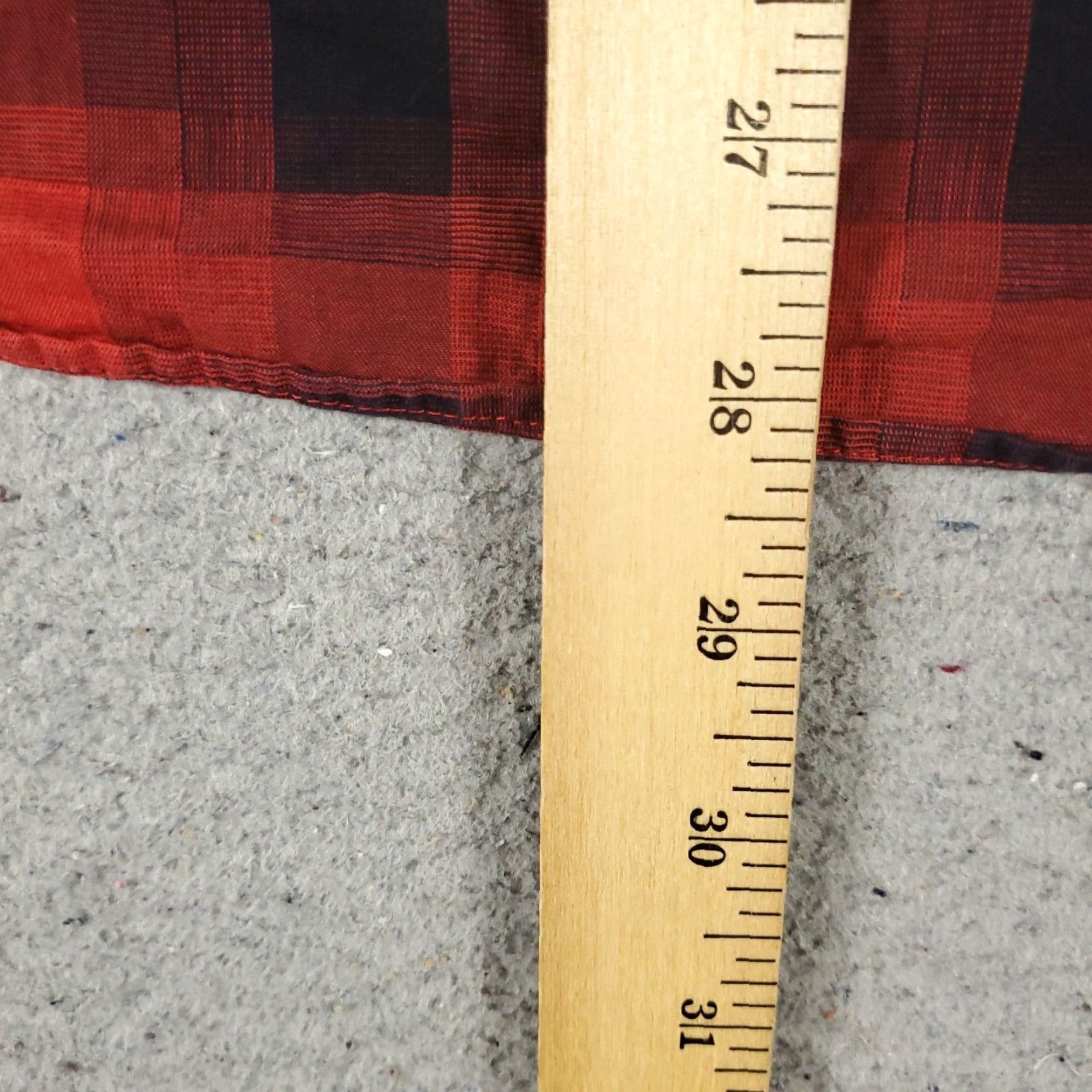 Hugo Boss Hugo Boss Shirt Mens Size Medium Red Plaid Casual Button Up Long Sleeve Size US M / EU 48-50 / 2 - 5 Thumbnail