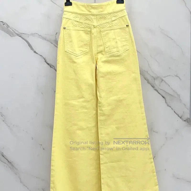 Chanel Chanel Spring Autumn Yellow Cotton Pants . Size 23" - 1 Thumbnail
