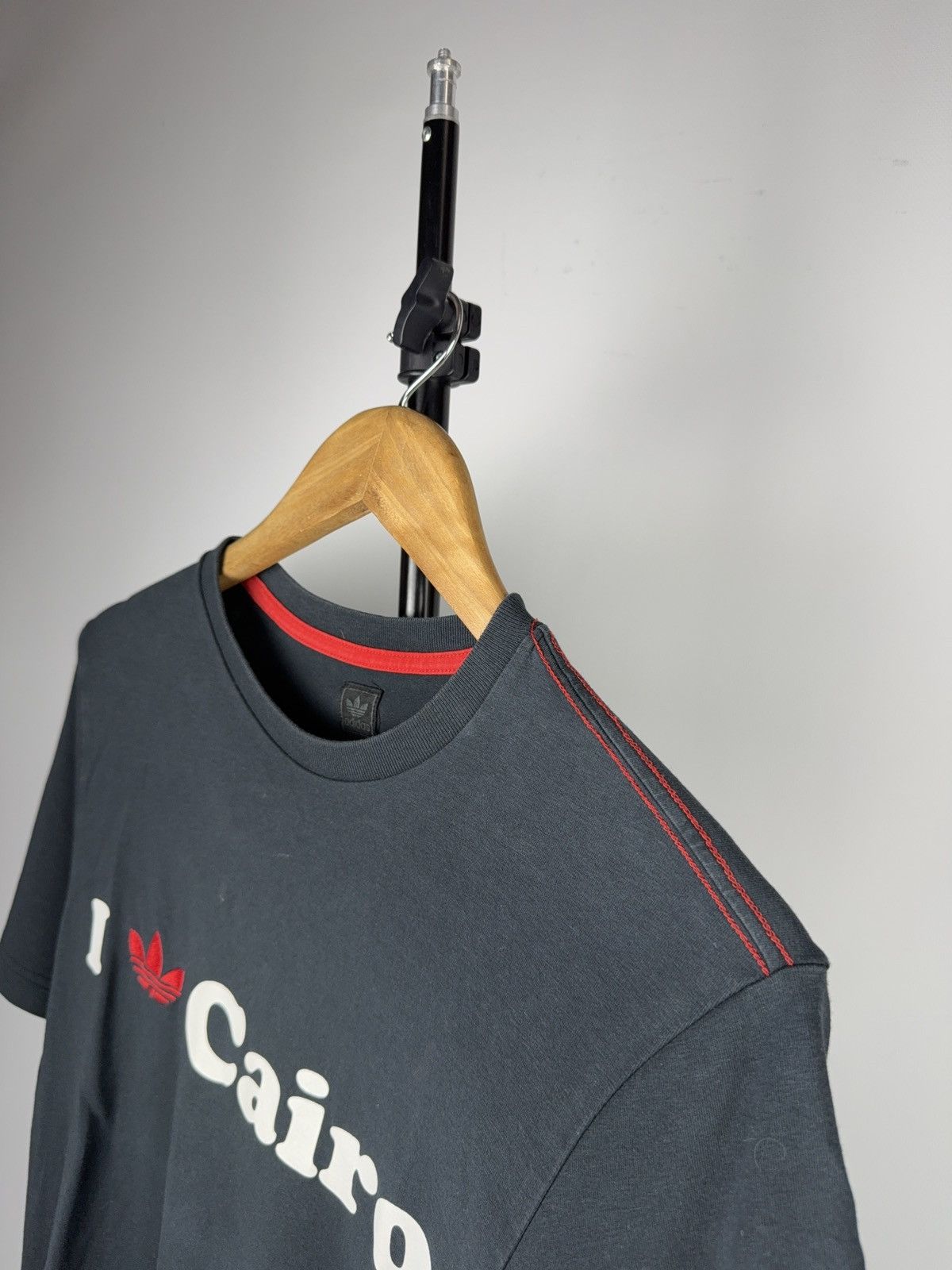 Adidas 00s Adidas Originals I Love Cairo Graphic T-Shirt Grey Size US S / EU 44-46 / 1 - 13 Thumbnail