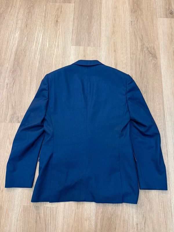 Corneliani Corneliani Italy Academy Suit Virgin Wool 48 like new Size 48R - 3 Thumbnail