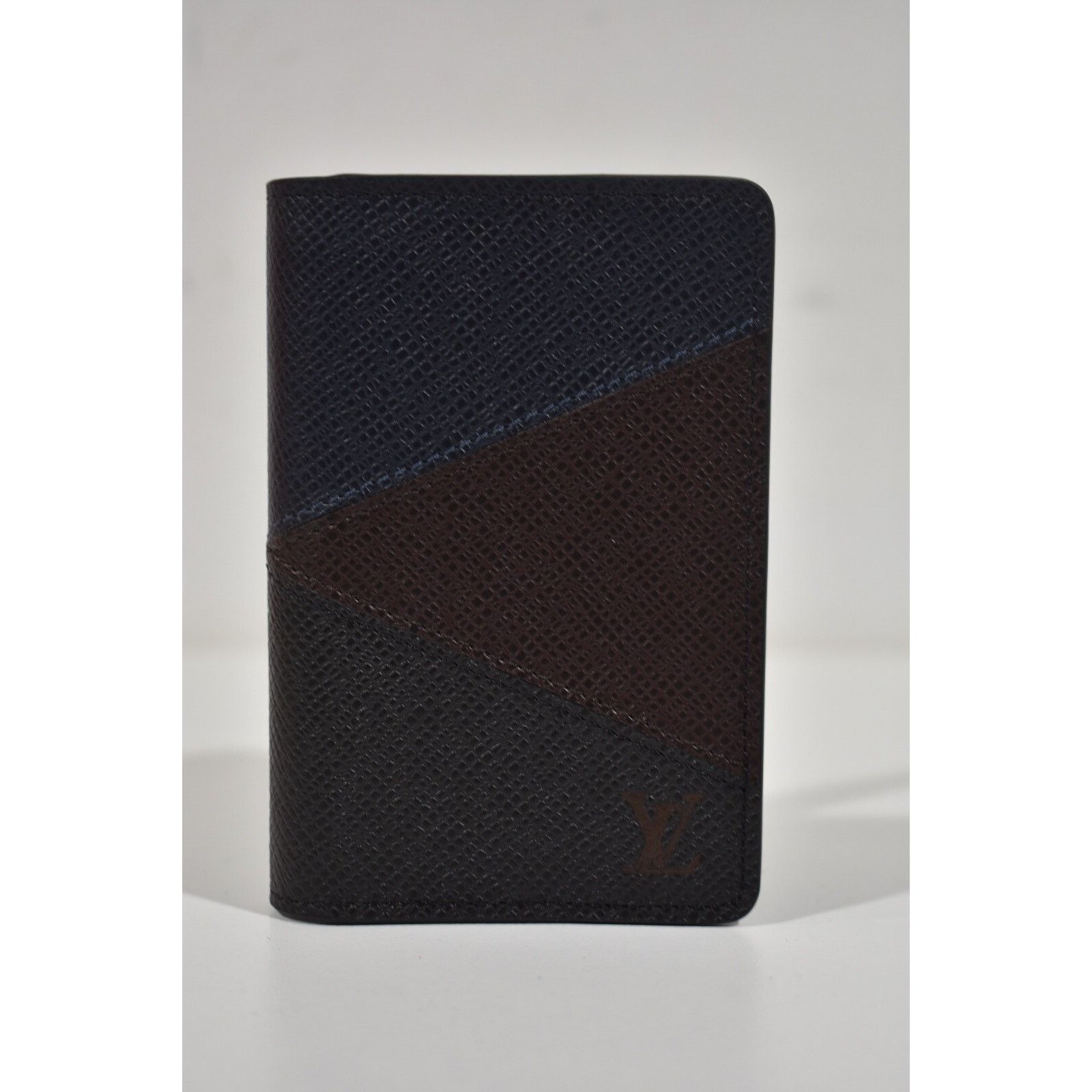 Louis Vuitton Louis Vuitton Taiga V Monogram Pocket Organizer Wallet Size ONE SIZE - 2 Thumbnail