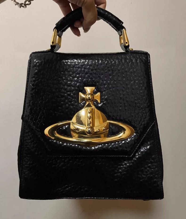 Vivienne Westwood Vivienne Westwood size os Saturn's Queen Mother three-dimen Size ONE SIZE - 1 Thumbnail