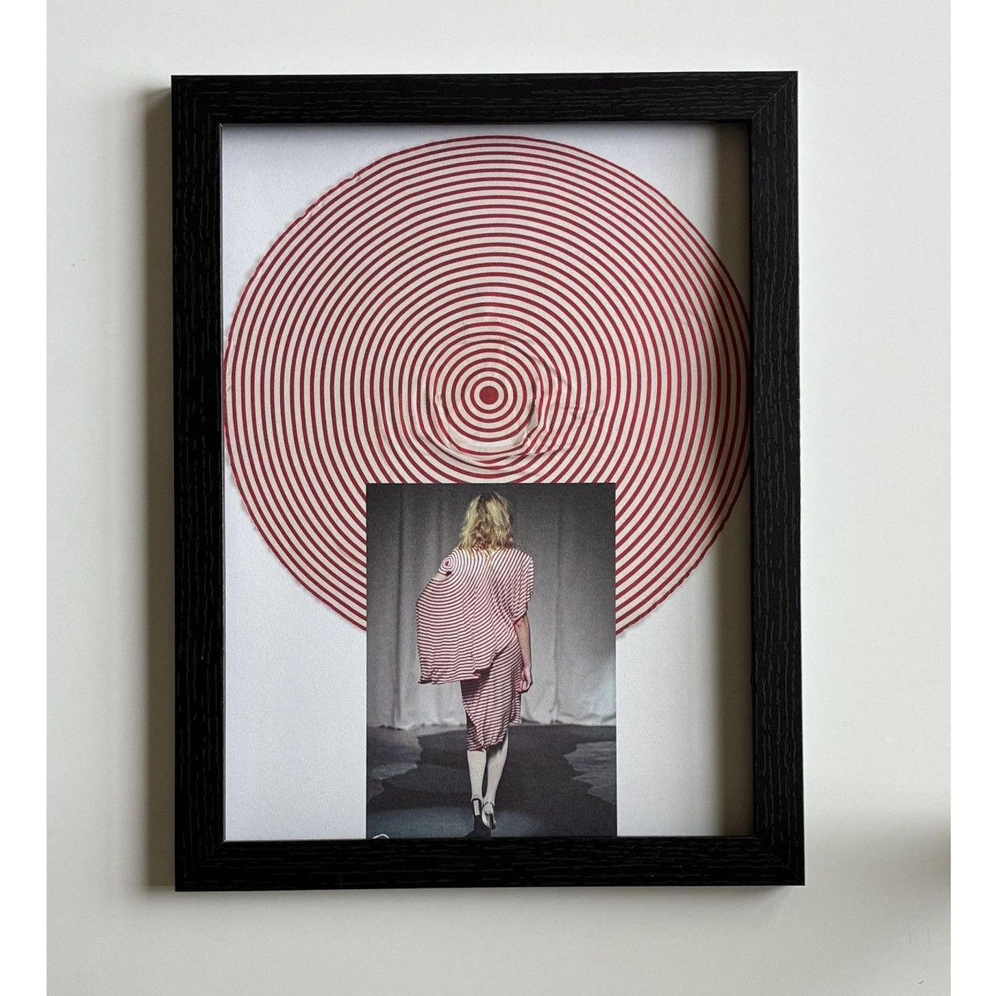 Maison Margiela × Vintage Maison Margiela Archive Fashion photo framed 9x12 Size ONE SIZE - 1 Thumbnail