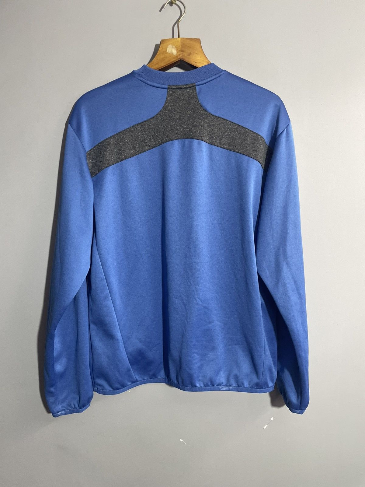 Vintage Vintage 2012-2013 Puma FC Feyenoord Long Sleeves jersey Size US XL / EU 56 / 4 - 10 Thumbnail