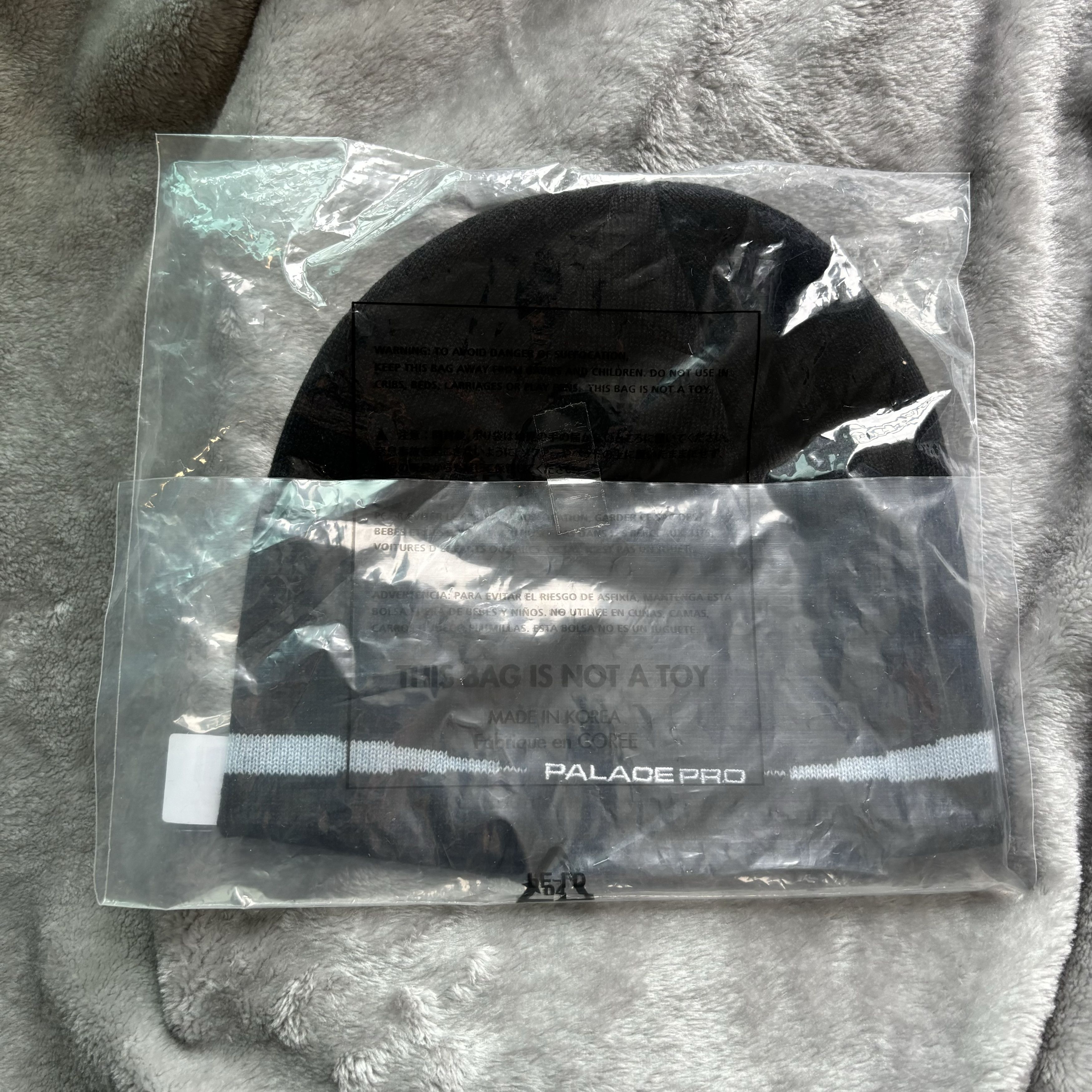 Palace Palace Pro Nein Cuff Beanie - 23FW Size ONE SIZE - 2 Thumbnail