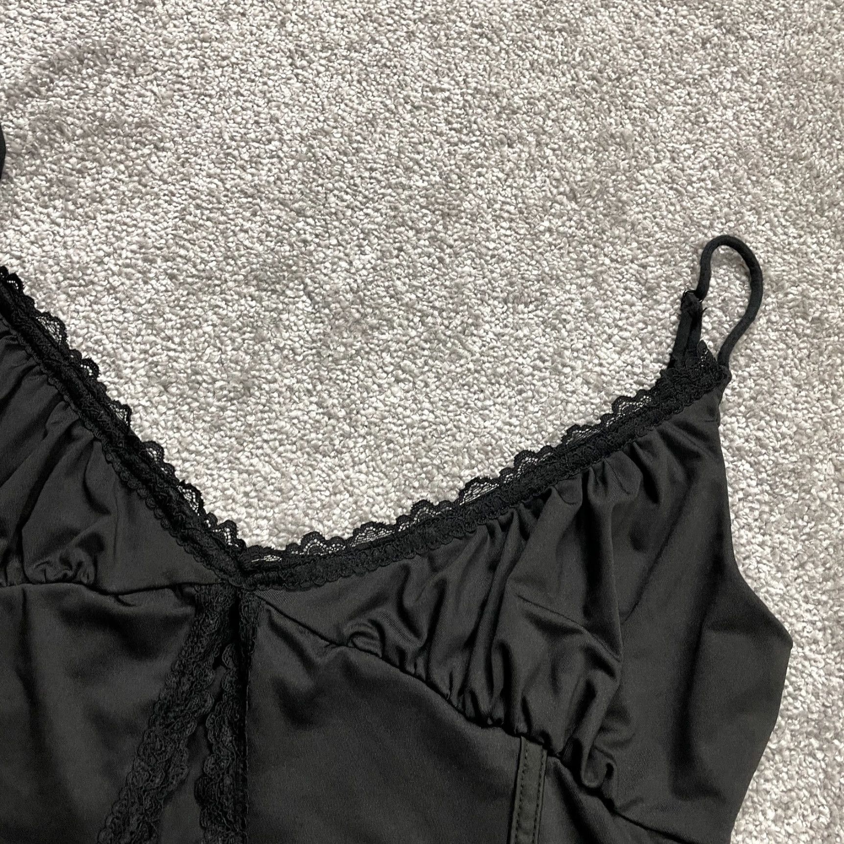 Vintage Occasion Cropt Top Women XL Solid Black Mini Lace Bustier Spaghetti Strap Stretch Tank Cropped Size XL / US 12-14 / IT 48-50 - 3 Thumbnail