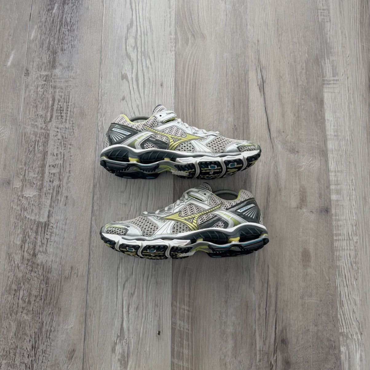 MIZUNO • WMNS Wave Creation 11 (9.5M)