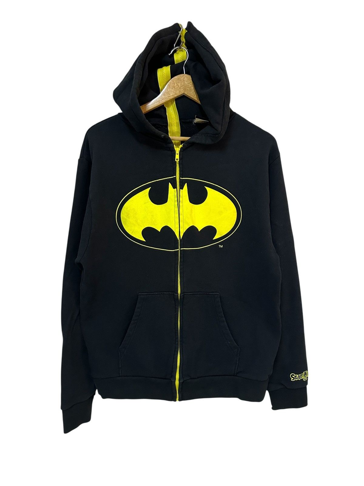 DC Comics Vintage Batman Kinetic Big Logo Size US L / EU 52-54 / 3 - 1 Thumbnail