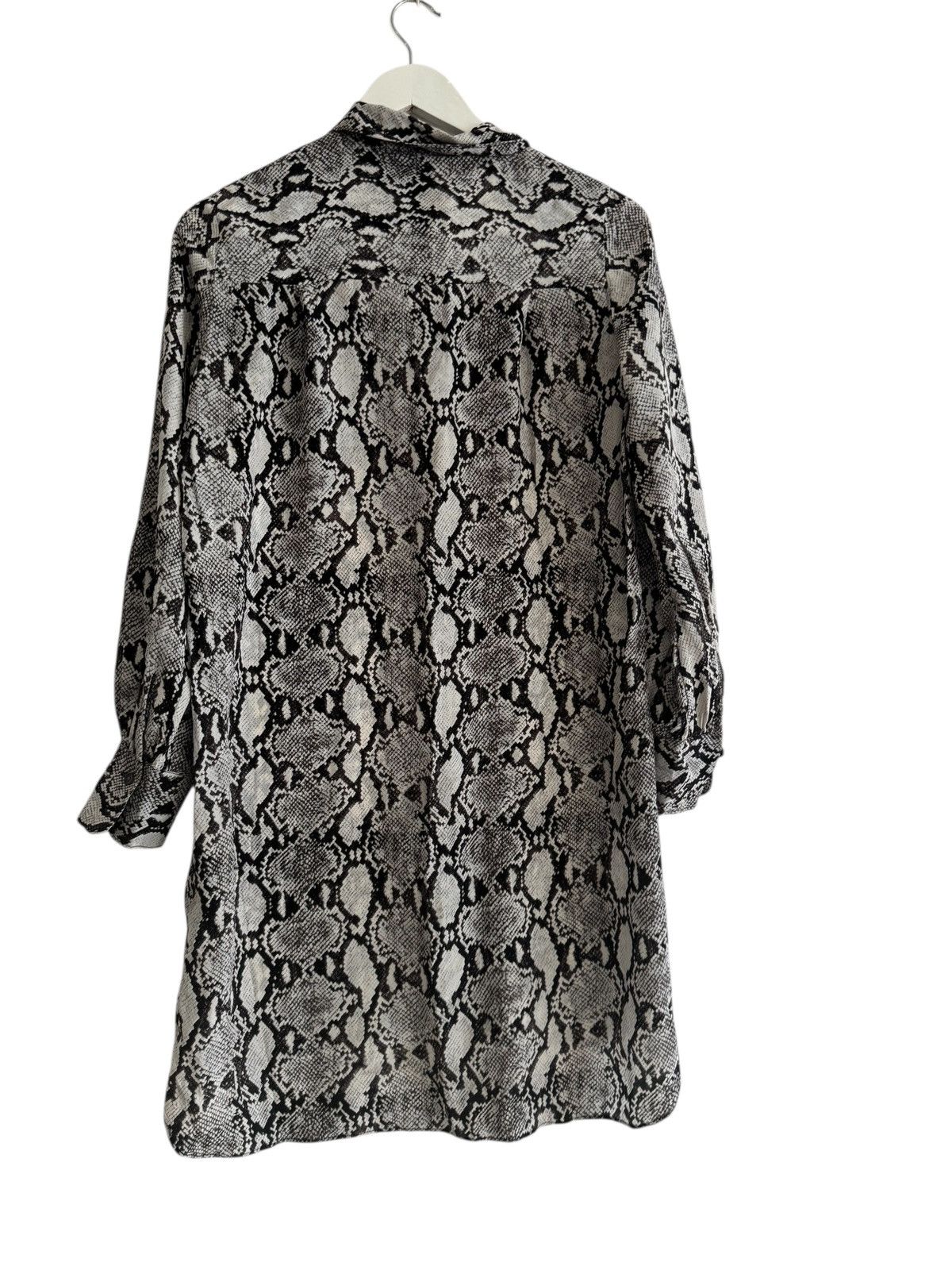 Club Monaco Club Monaco silk snake print mini dress Size S / US 4 / IT 40 - 5 Thumbnail