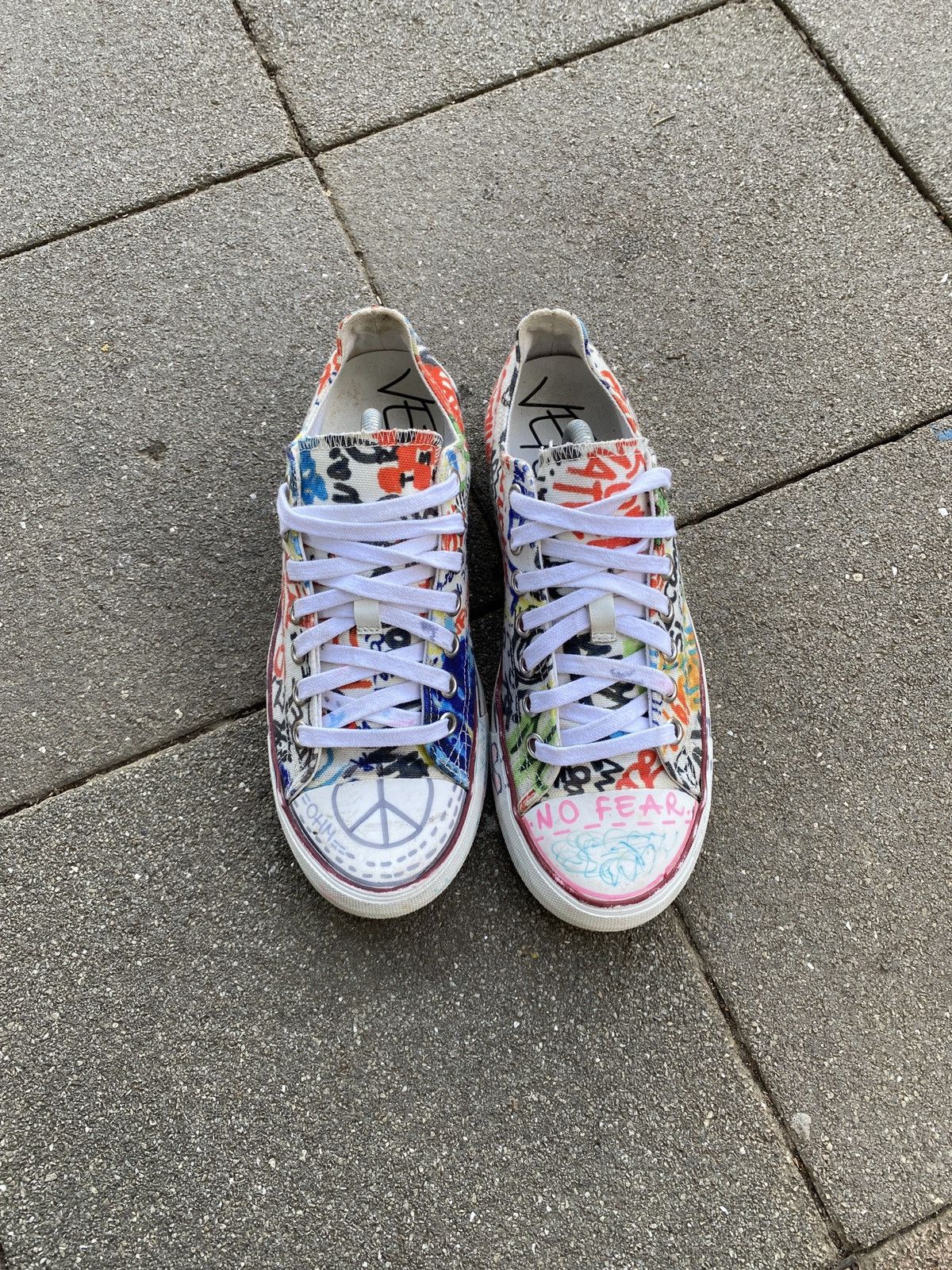 Vetements Vetements Graffiti Low Size US 6.5 / EU 39-40 - 2 Thumbnail