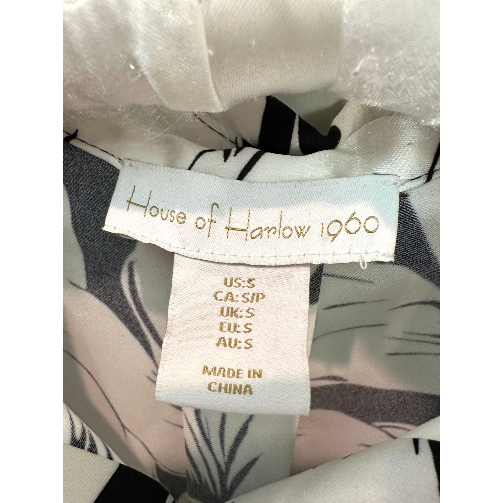 House of Harlow HOUSE OF HARLOW White Modern Floral Button Front Blouse Size S / US 4 / IT 40 - 5 Thumbnail