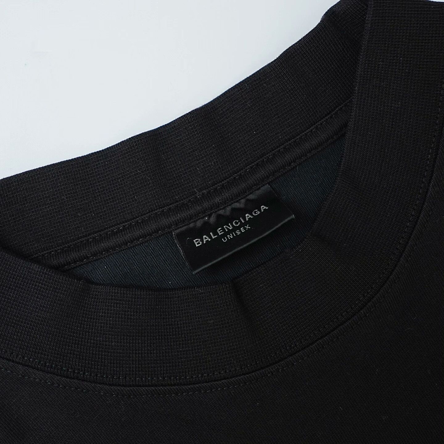 Balenciaga balenciaga institutional logo black t-shirt Size US M / EU 48-50 / 2 - 6 Thumbnail