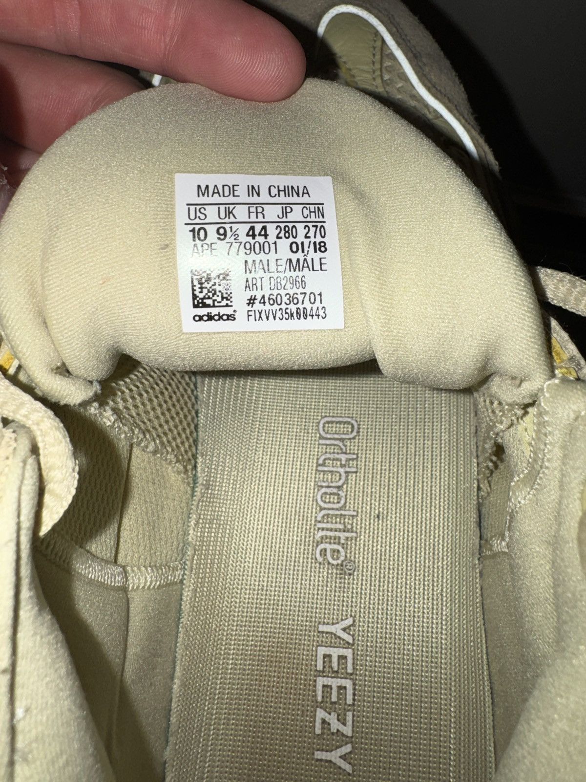 Yeezy Adidas yeezy 500 super moon yellow Size US 10 / EU 43 - 4 Thumbnail
