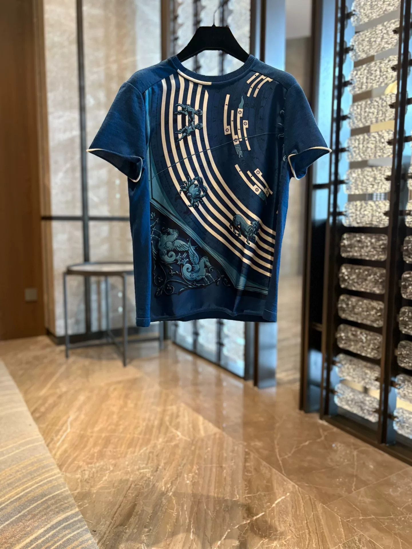 Hermes Hermes Silk Cashmere Constellation T-shirt Size US XS / EU 42 / 0 - 1 Thumbnail