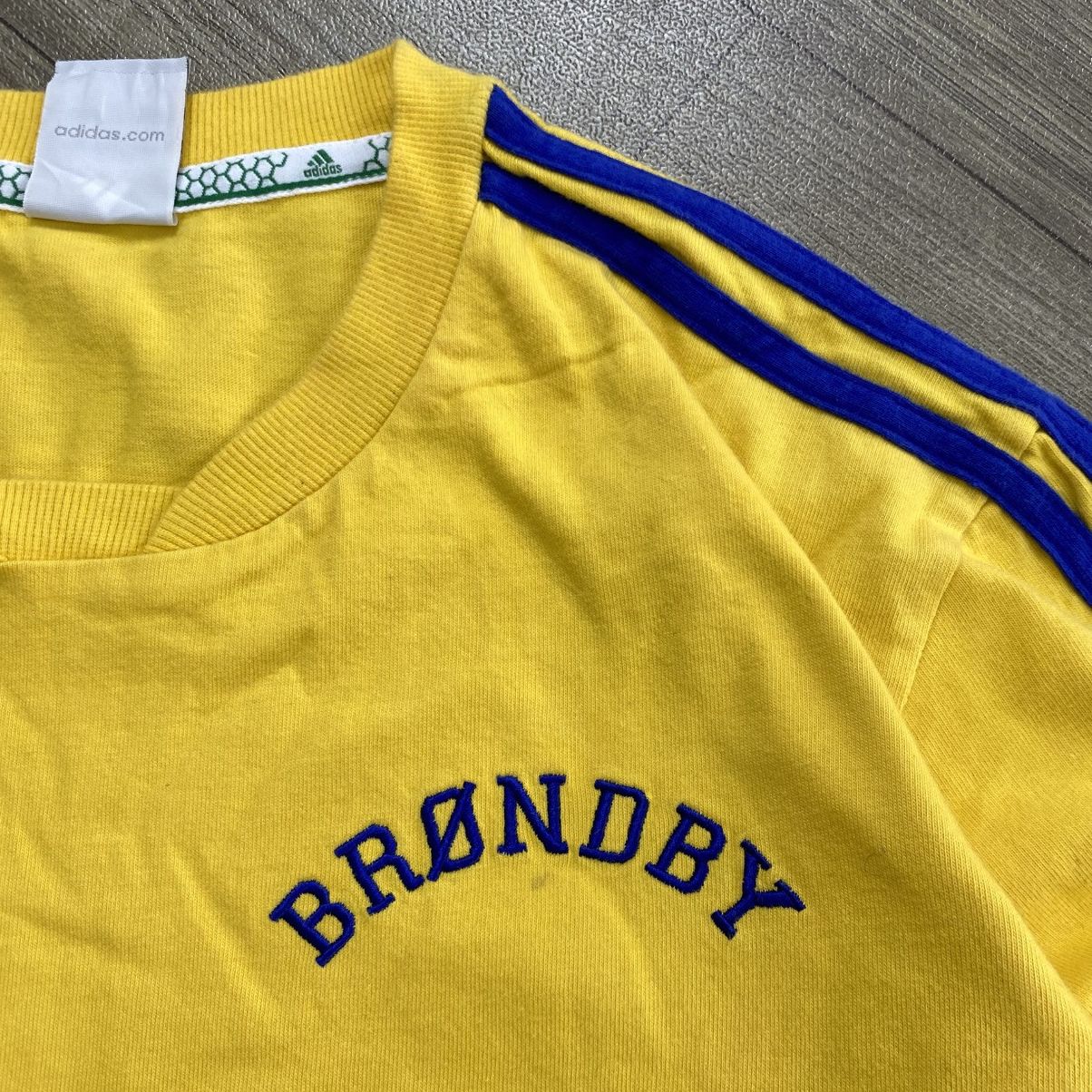 Adidas 1990s Vintage Adidas Brondby Sweden World Cup Reglan Tee Size US M / EU 48-50 / 2 - 8 Thumbnail