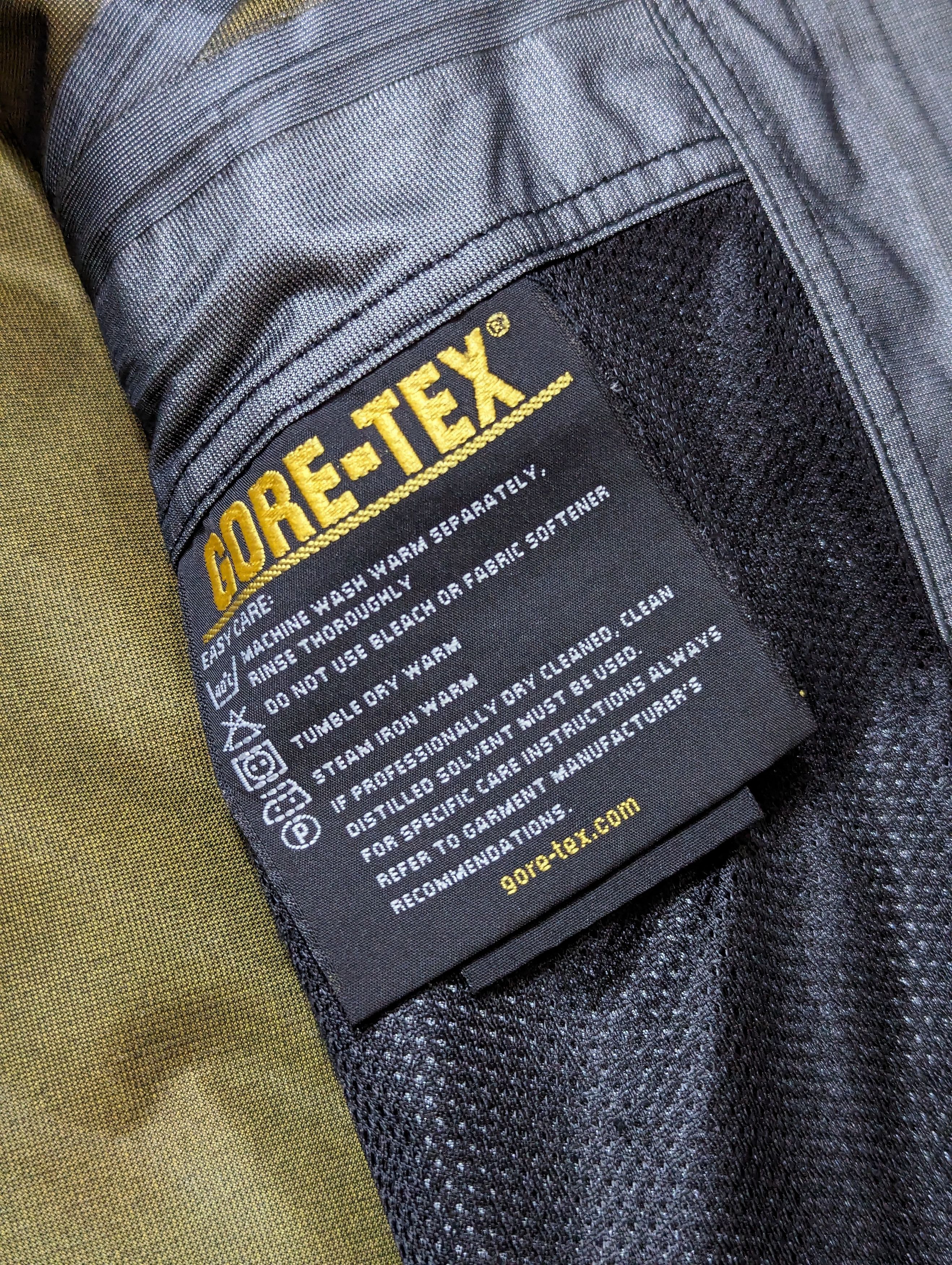 Mountain Hardwear Mountain Hardwear Goretex Shell Jacket Hiking Mountaineering Size US M / EU 48-50 / 2 - 14 Thumbnail