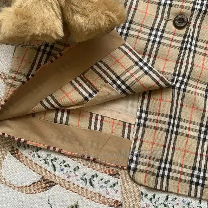 Burberry Burberry Women's Khaki Cotton Midi Skirt. Size 23" - 3 Thumbnail