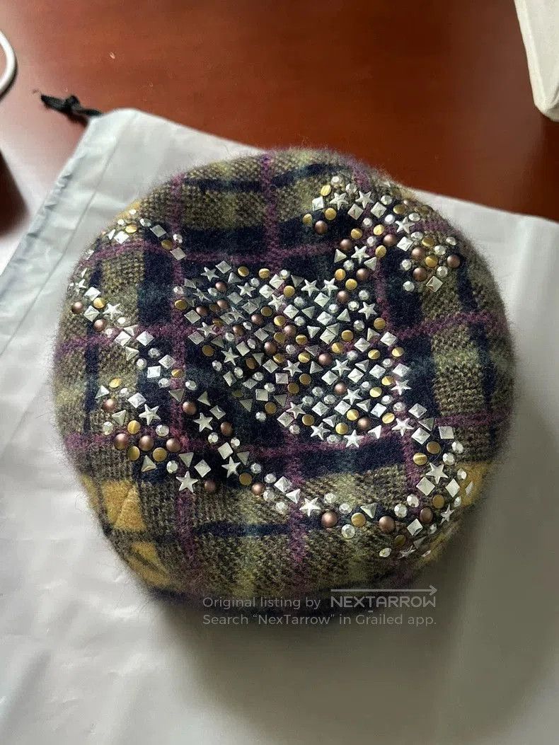 Vivienne Westwood Vivienne Westwood Studded Beret Hat. Size ONE SIZE - 2 Thumbnail