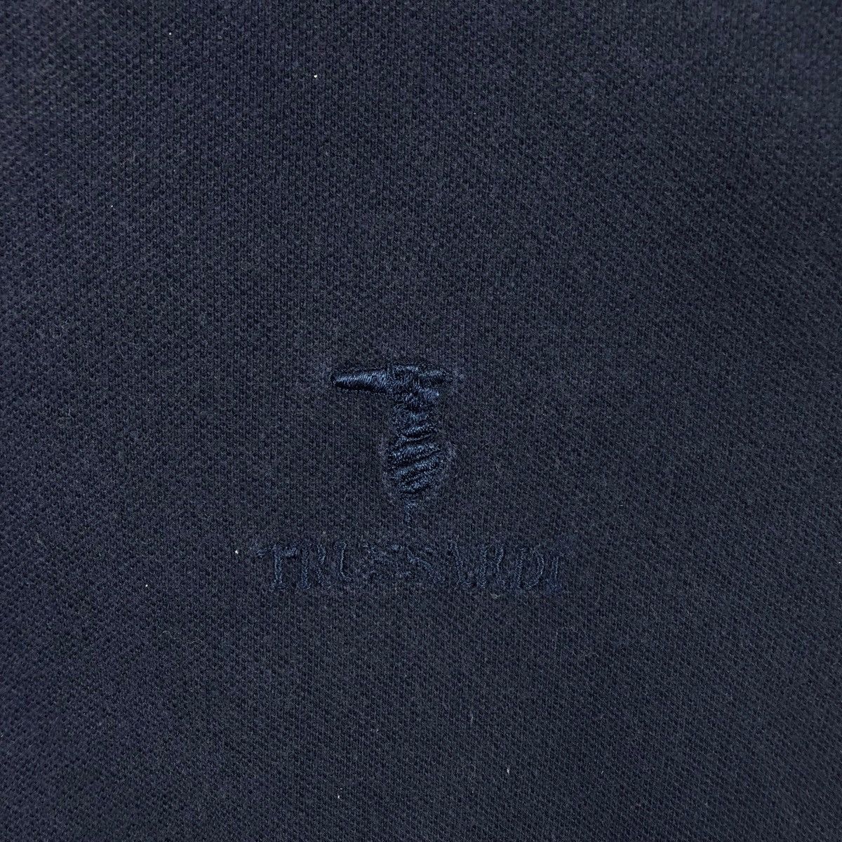 Trussardi Vintage TRUSSARDI Made In Italy Minimalist Design Polo Tee Size US M / EU 48-50 / 2 - 3 Thumbnail