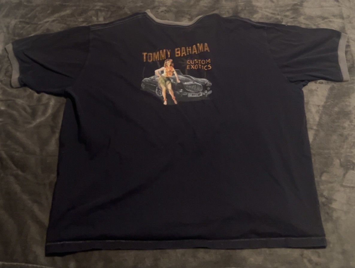 Tommy Bahama Tommy Bahama tee with graphic in back Size US XXL / EU 58 / 5 - 2 Thumbnail