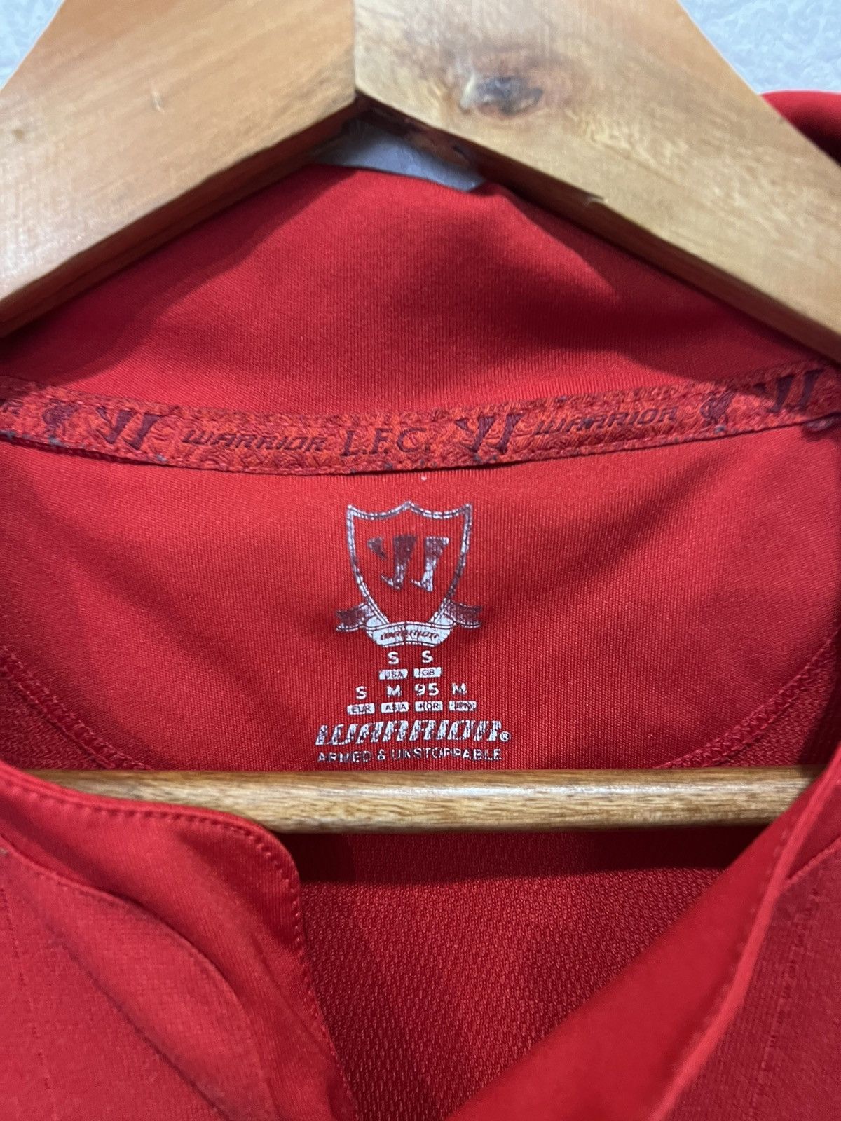 Warrior Warrior Liverpool 2012/2013 Home Kit Mens Soccer Jersey Size US S / EU 44-46 / 1 - 3 Thumbnail