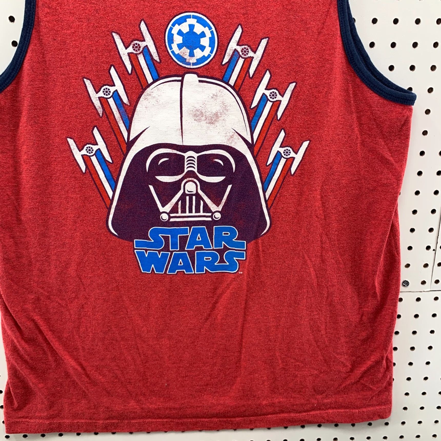 Star Wars Star Wars Darth Vader Red Sleeveless Top Mens Large Front Graphic Size US L / EU 52-54 / 3 - 4 Thumbnail