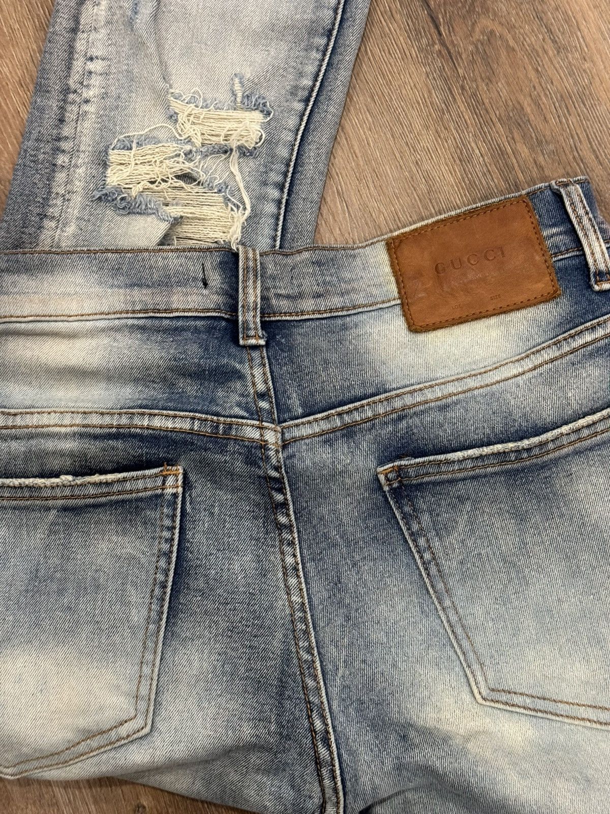 Gucci Gucci Light Wash Distressed Skinny Jeans Size US 30 / EU 46 - 5 Thumbnail