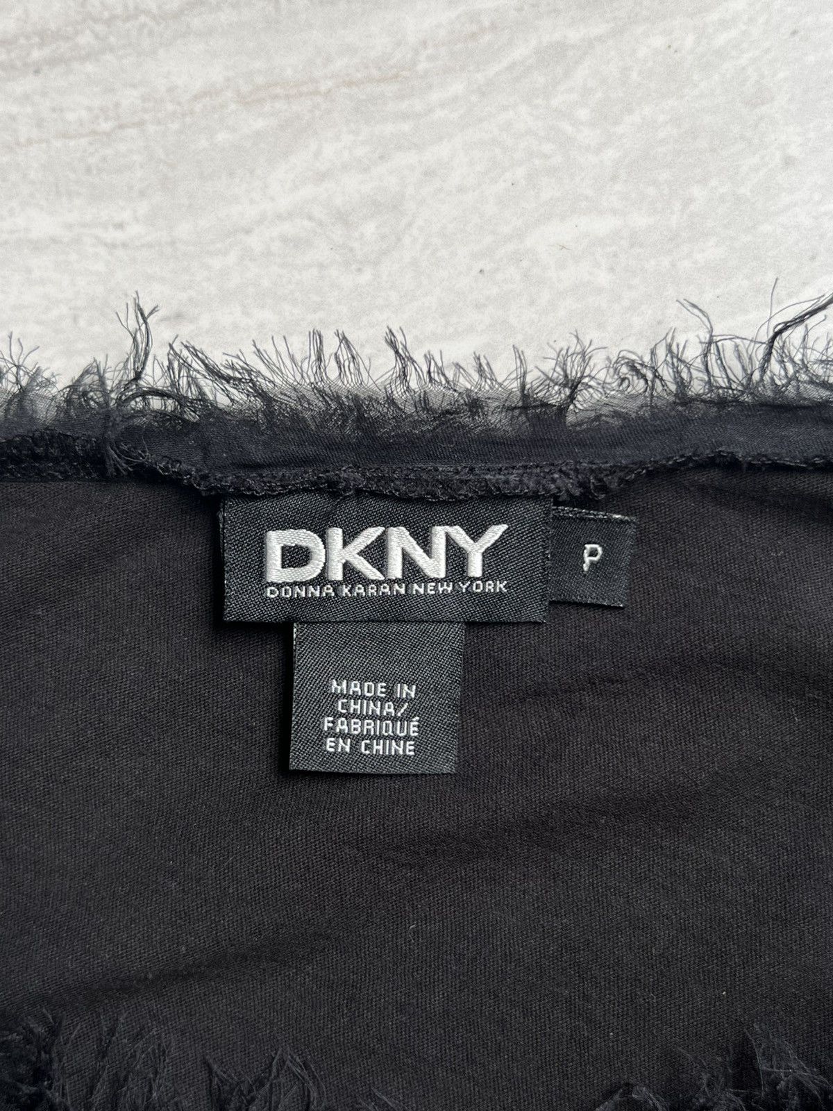 DKNY DKNY Black T-shirt Size US XS / EU 42 / 0 - 11 Thumbnail