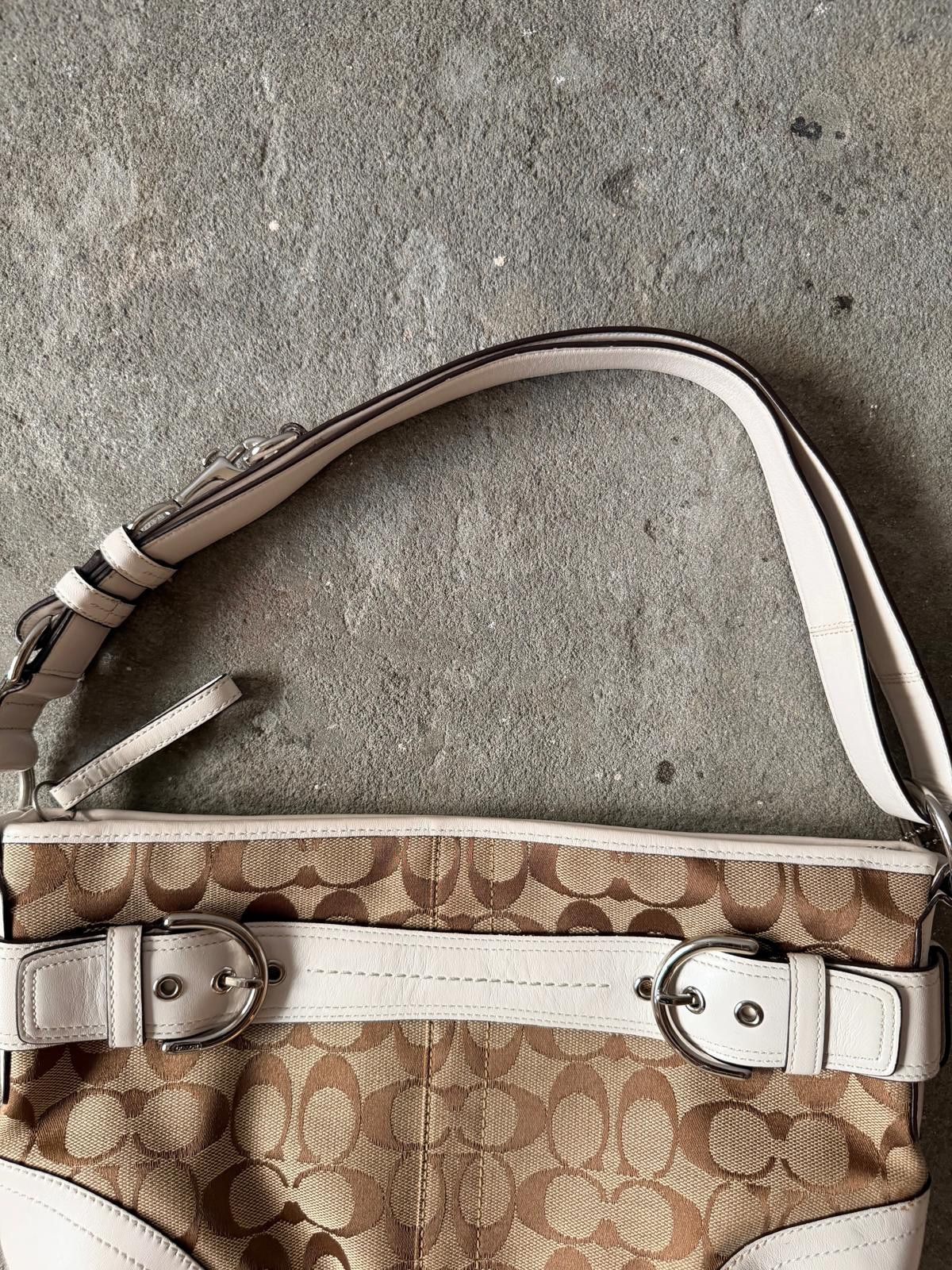 Coach Coach 2Way Signature Sufflette Shoulder Bag Beige/White Size ONE SIZE - 4 Thumbnail