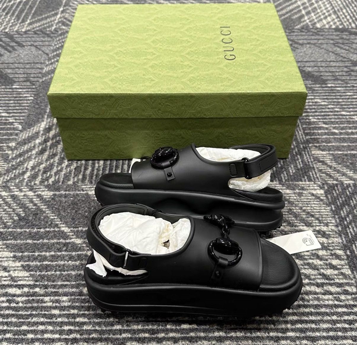 Gucci Gucci Interlocking Horsebit Platform Slide Sandals J42 Size US 6 / IT 36 - 5 Thumbnail