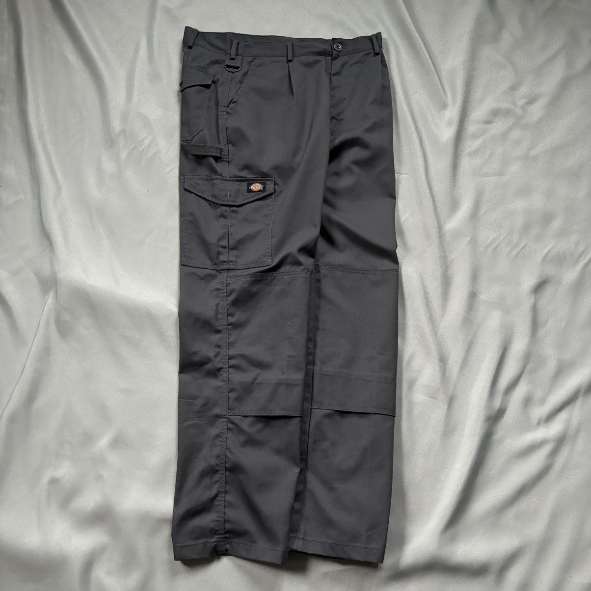 Dickies Dickies cargo vintage pant size 34 streetwear workwear Size US 34 / EU 50 - 4 Thumbnail