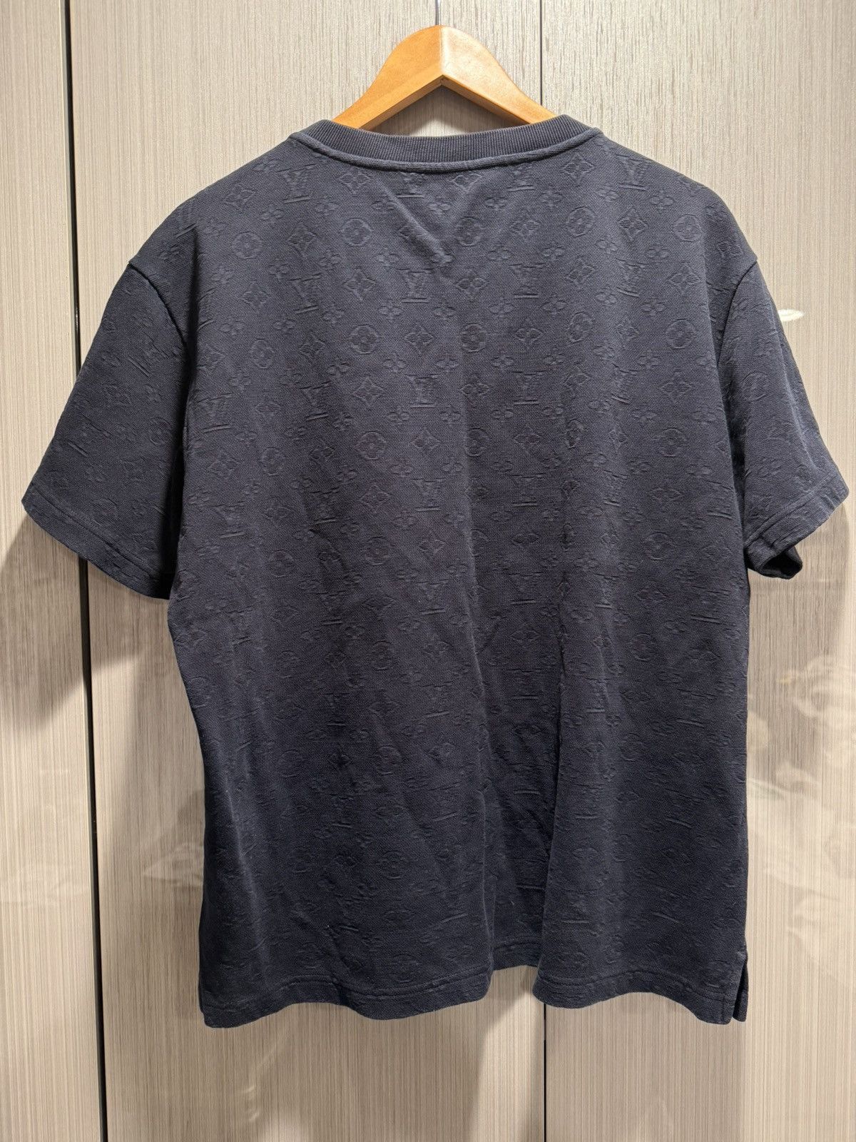 Louis Vuitton Louis Vuitton Navy Monogram Pocket Shirt Size US L / EU 52-54 / 3 - 2 Thumbnail