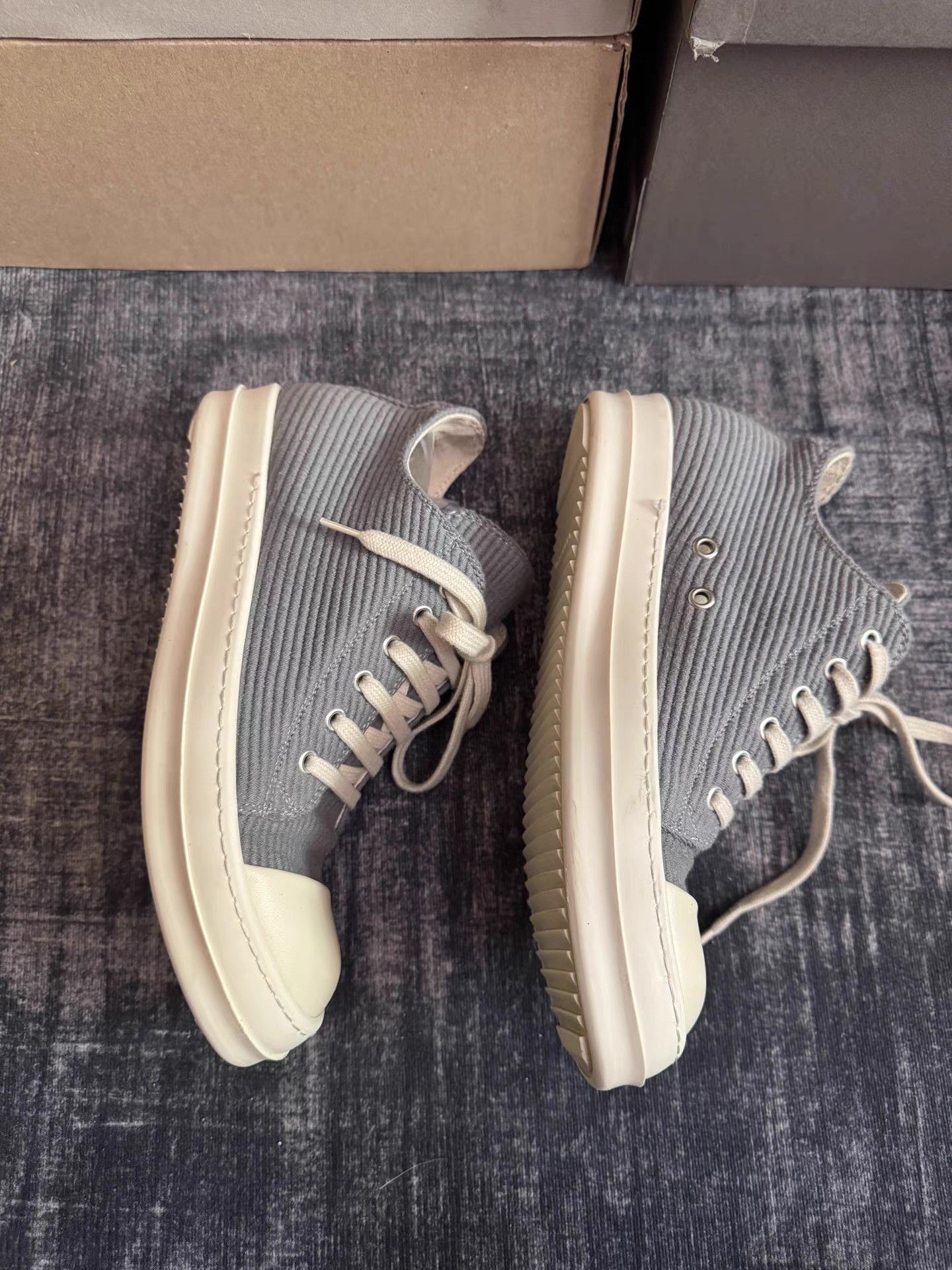Rick Owens rick owens Gray Corduroy Turbo Cyclops Size US 8.5 / IT 38.5 - 4 Thumbnail