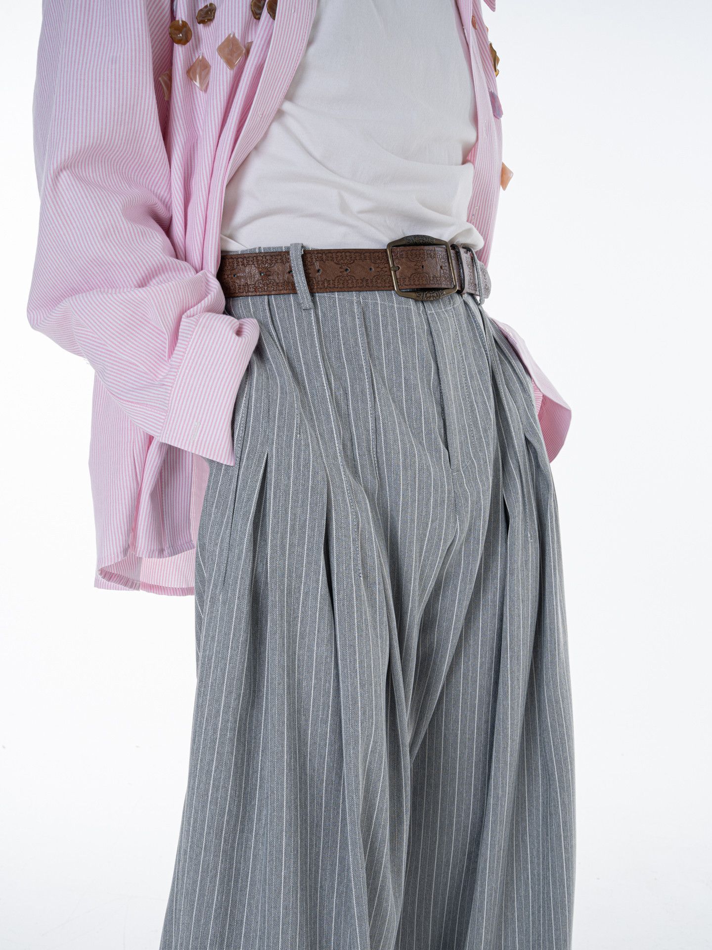 Other Men’s Premium pleated striped trousers Size US 30 / EU 46 - 2 Thumbnail