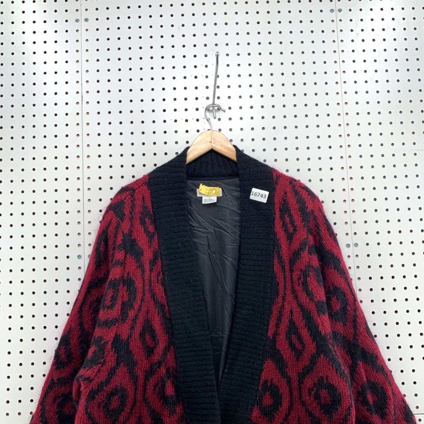 Vintage VINTAGE Cardigan Sweater Womens Large Mohair Blend Argyle One Button Red Long Sleeve Size L / US 10 / IT 46 - 2 Thumbnail
