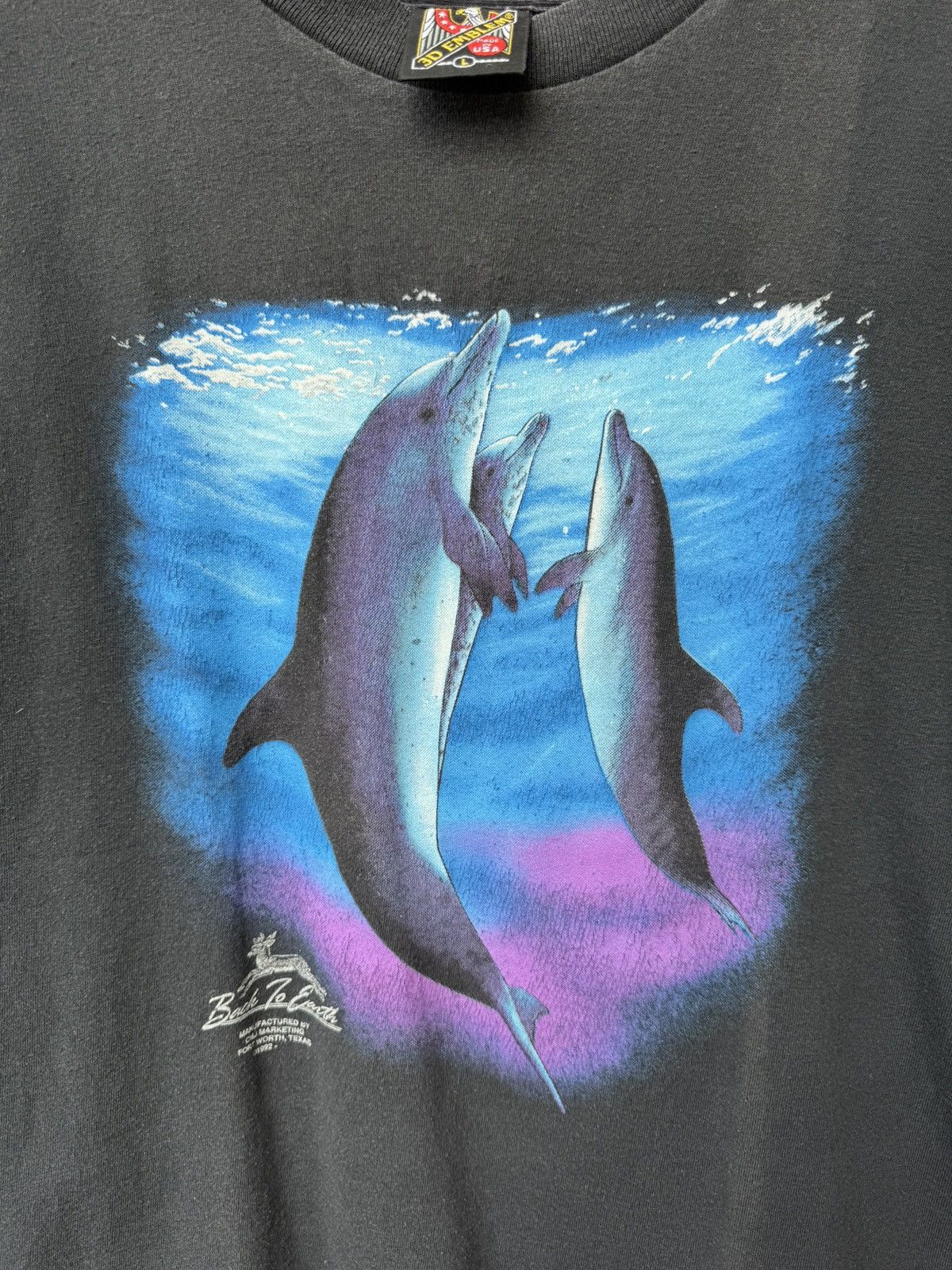 Vintage Vintage 1992 3D Emblem Dolphins T-shirt Size US L / EU 52-54 / 3 - 3 Thumbnail