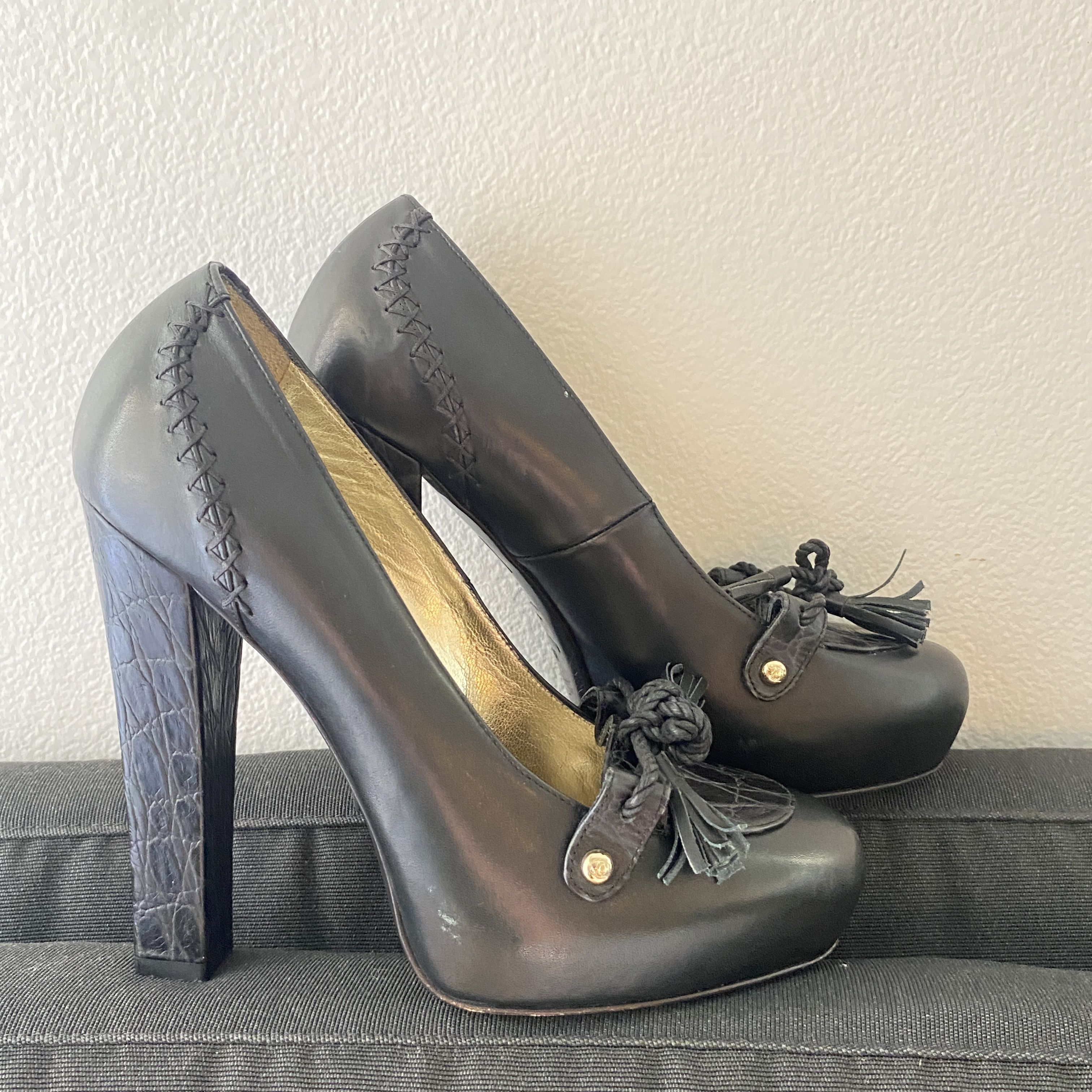 Just Cavalli Vintage JUST CAVALLI Black Leather Platform Heels Size US 8.5 / IT 38.5 - 12 Thumbnail