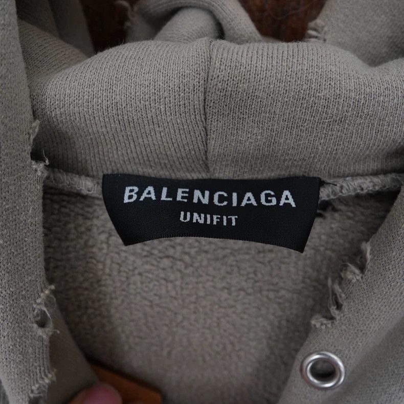 Balenciaga Balenciaga Blur Mosaic Logo Letter Distressed Hoodie Size US M / EU 48-50 / 2 - 3 Thumbnail