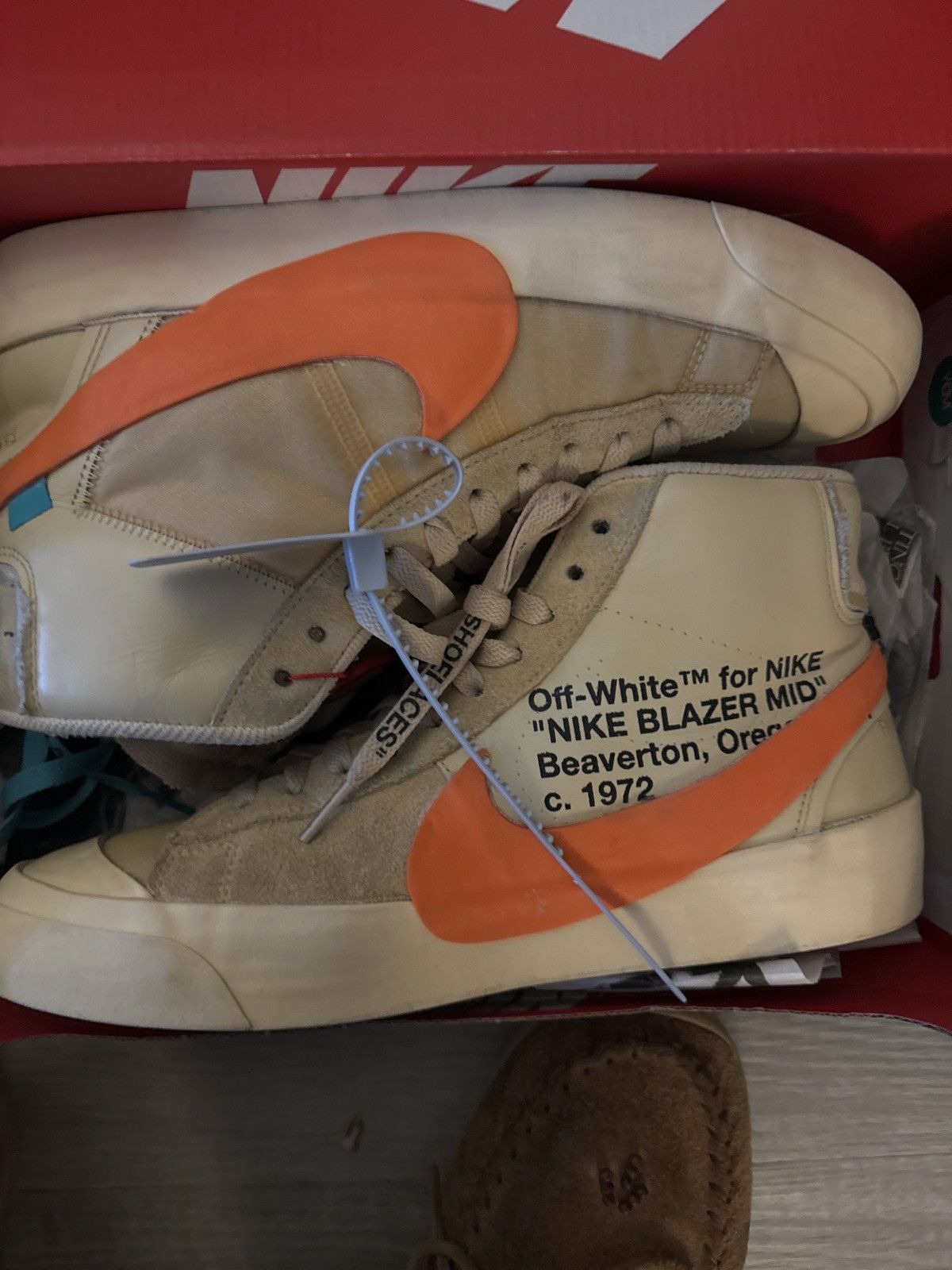 Nike × Off-White Mid Blazer Off-White All Hallows Eve Size US 10 / EU 43 - 8 Thumbnail