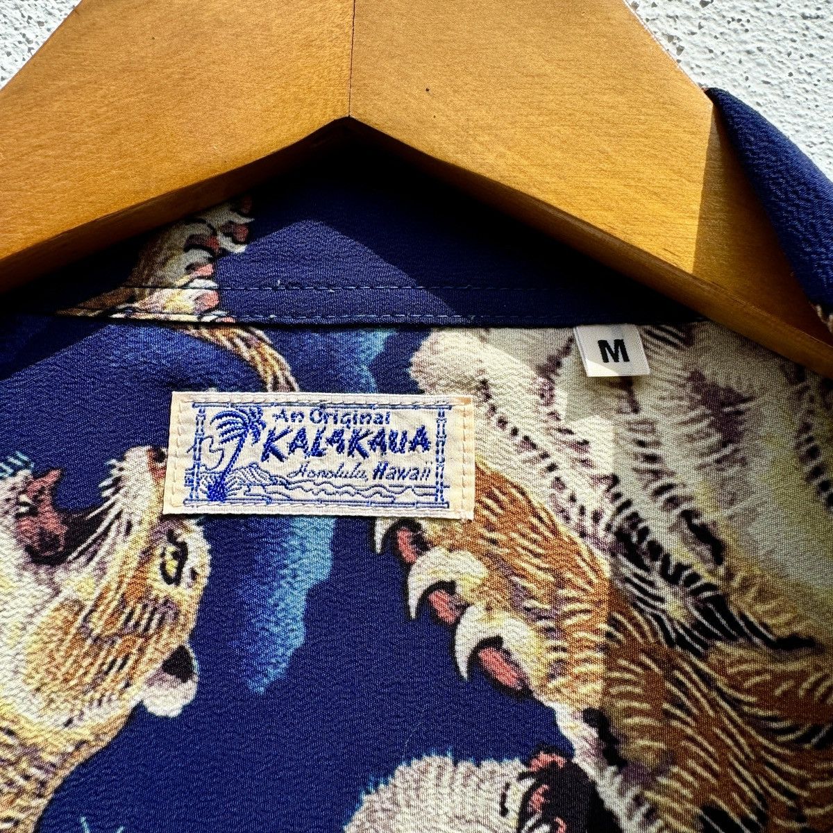 Other RARE! Toyo Ent. Sun Surf 'One Hundred Tigers' Collar Shirt Size US M / EU 48-50 / 2 - 7 Thumbnail