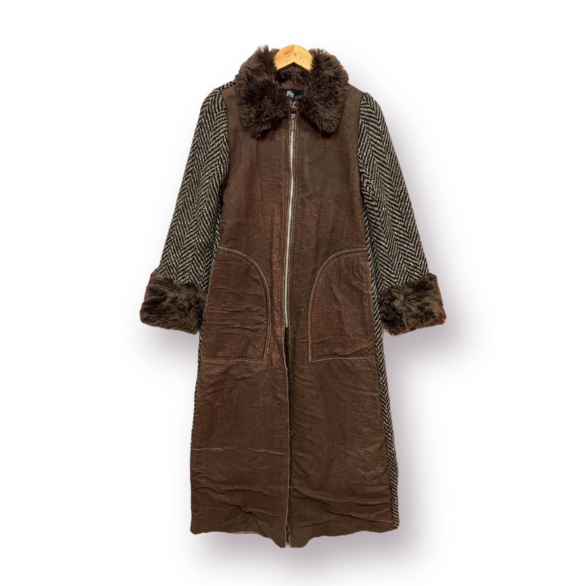 Japanese Brand Exclusive Clutch flare cloak fur harringbone jacket Size S / US 4 / IT 40 - 1 Thumbnail