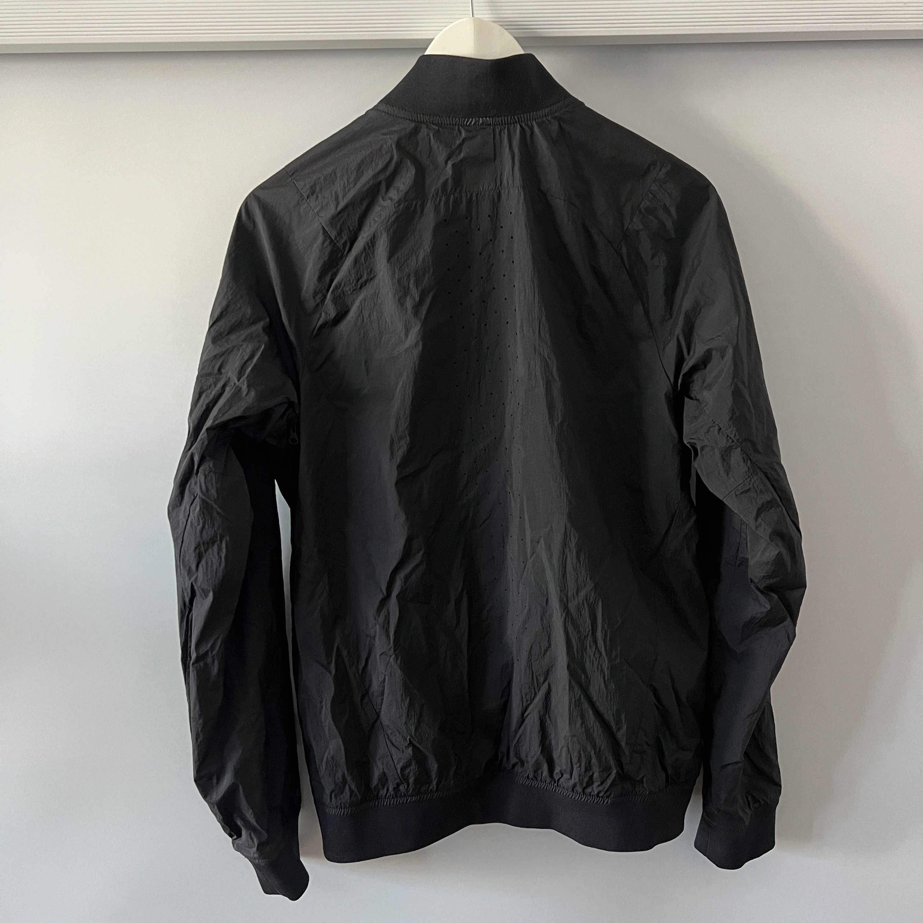 Nike Nike Tech Hypersmesh Varsity Athletic Black Light Jacket S Size US S / EU 44-46 / 1 - 3 Thumbnail