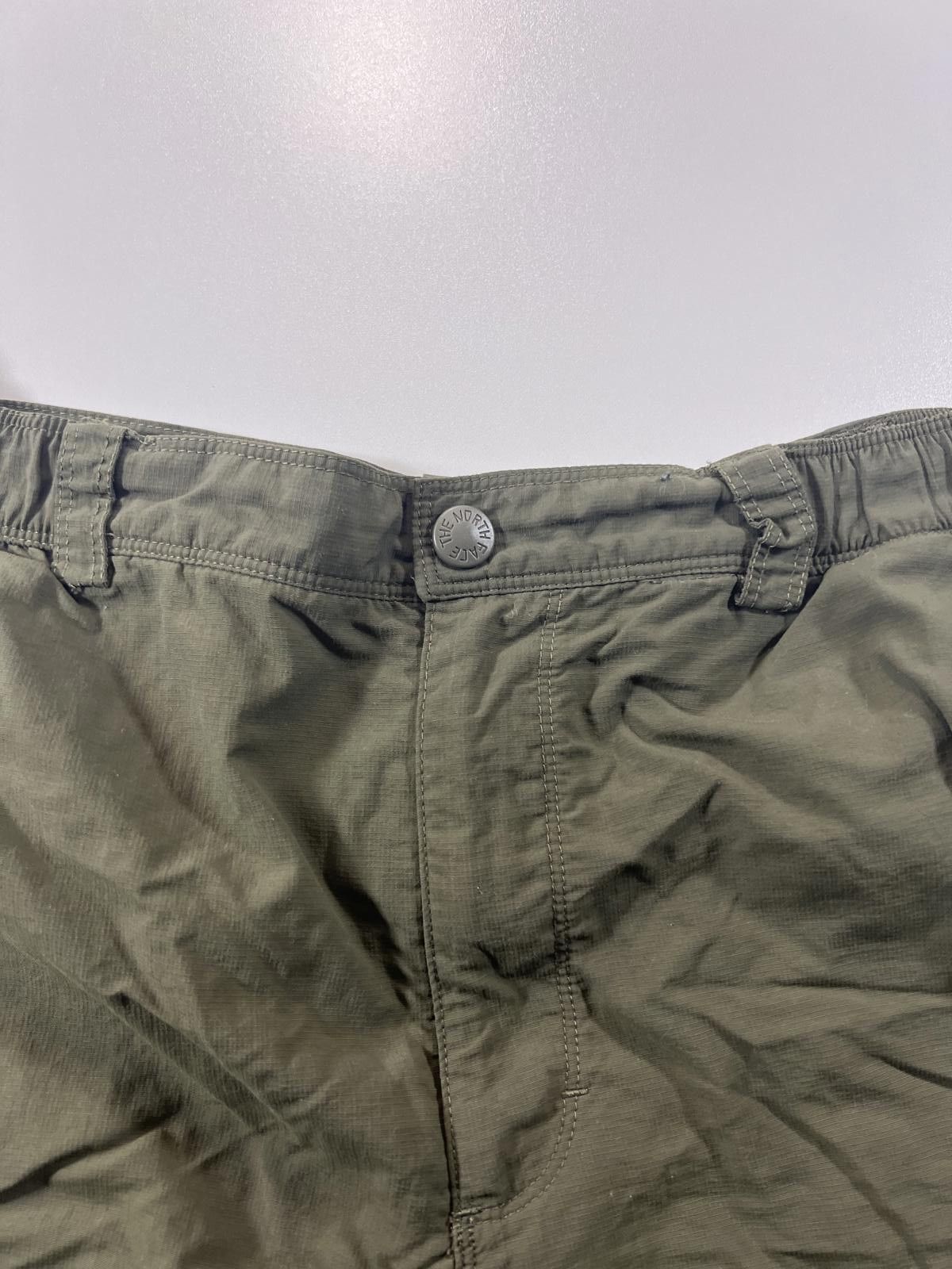 The North Face The North Face Men's Olive Green Cargo Shorts L Size US 34 / EU 50 - 4 Thumbnail