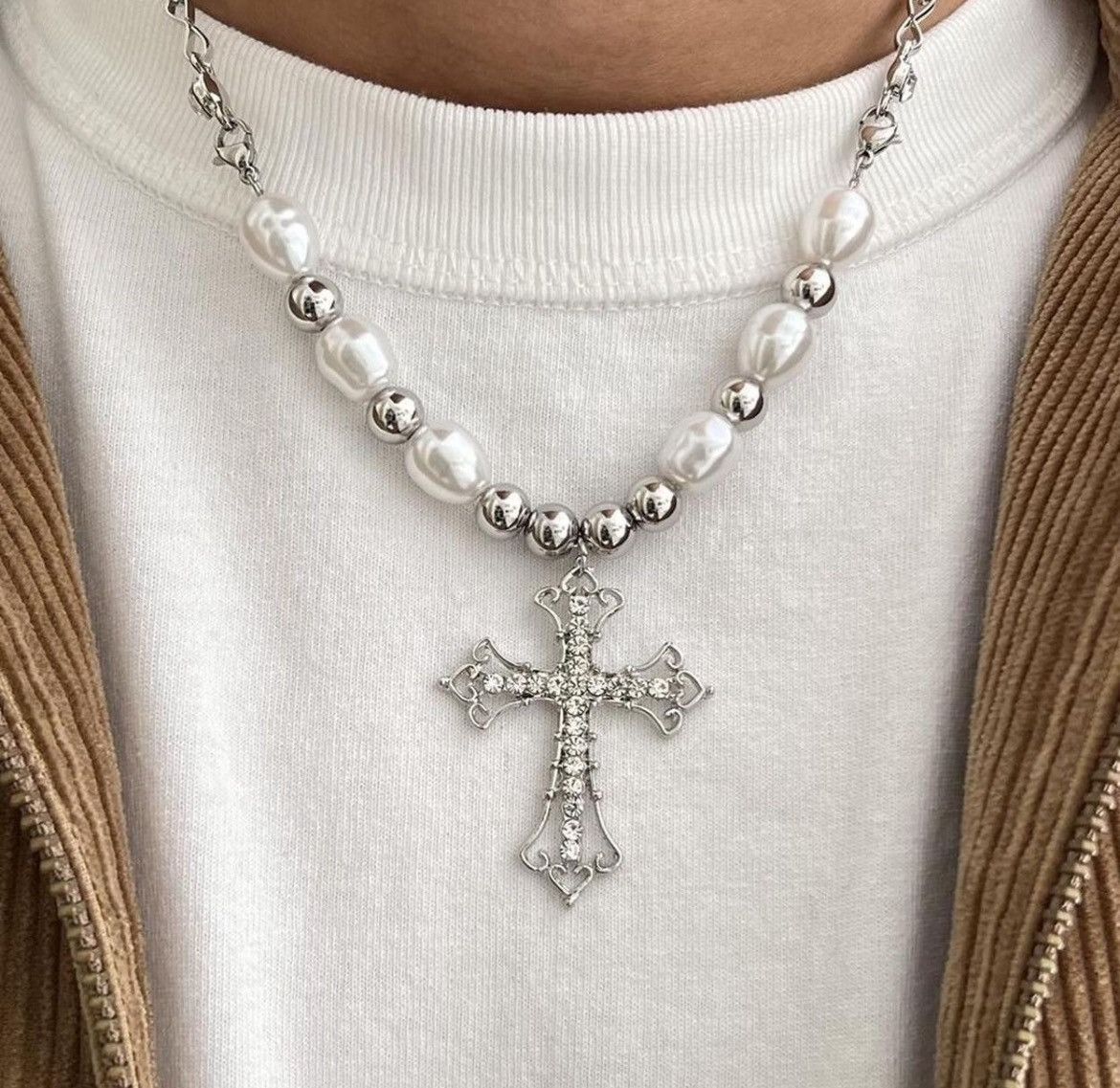 Jewelry vintage style silver rhinestone cross pearl necklace Size ONE SIZE - 1 Thumbnail