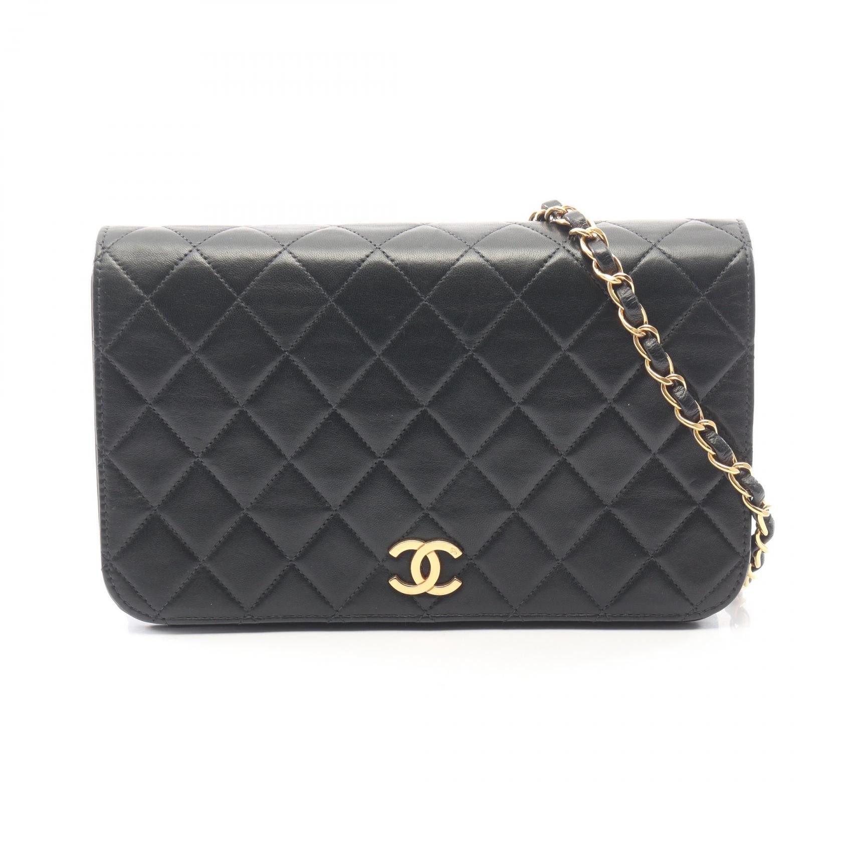 Chanel Chanel Chanel Matelasse Lambskin Shoulder Bag Leather Shoulder Bag DUTY FREE for USA Size ONE SIZE - 1 Thumbnail