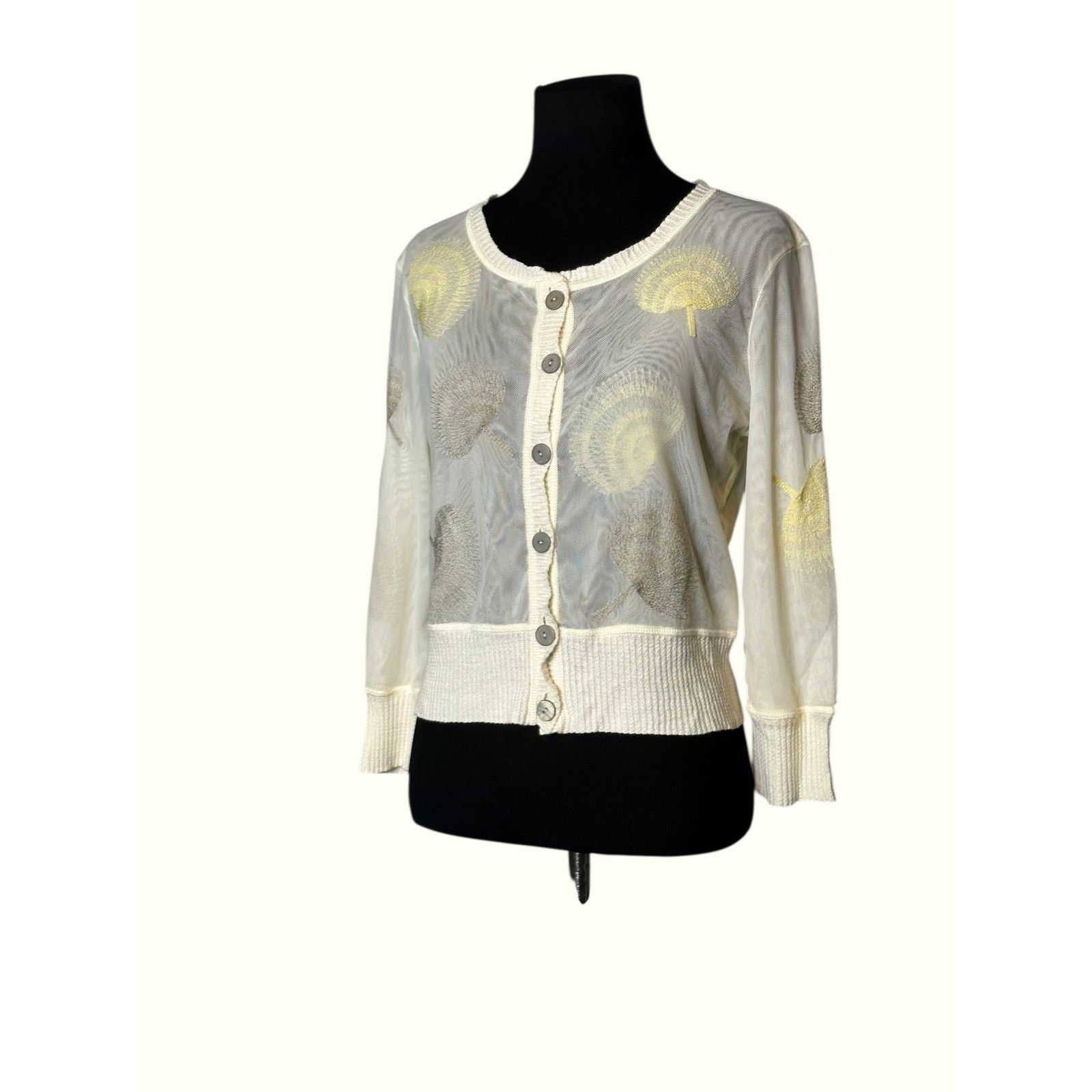 NIC+ZOE Nic + Zoe Cream Floral Embroidered Sweater size Small Size S / US 4 / IT 40 - 6 Thumbnail