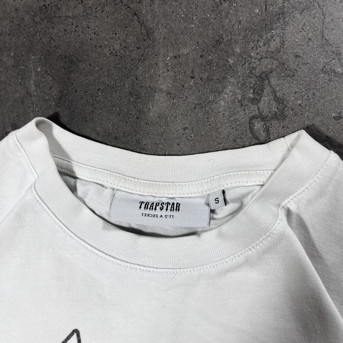 Trapstar London Trapstar London Rockstar Big Logo Naked Girl Tee Tshirt Size US S / EU 44-46 / 1 - 14 Thumbnail