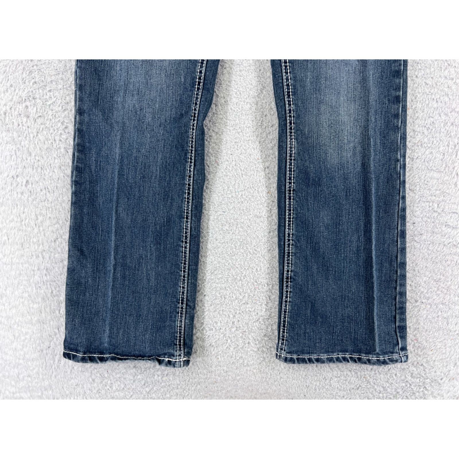 Vintage Earl Jean Pants Women 6 Blue Denim Bootcut Low Rise Bling Embroidered Stretch Size 28" / US 6 / IT 42 - 2 Thumbnail
