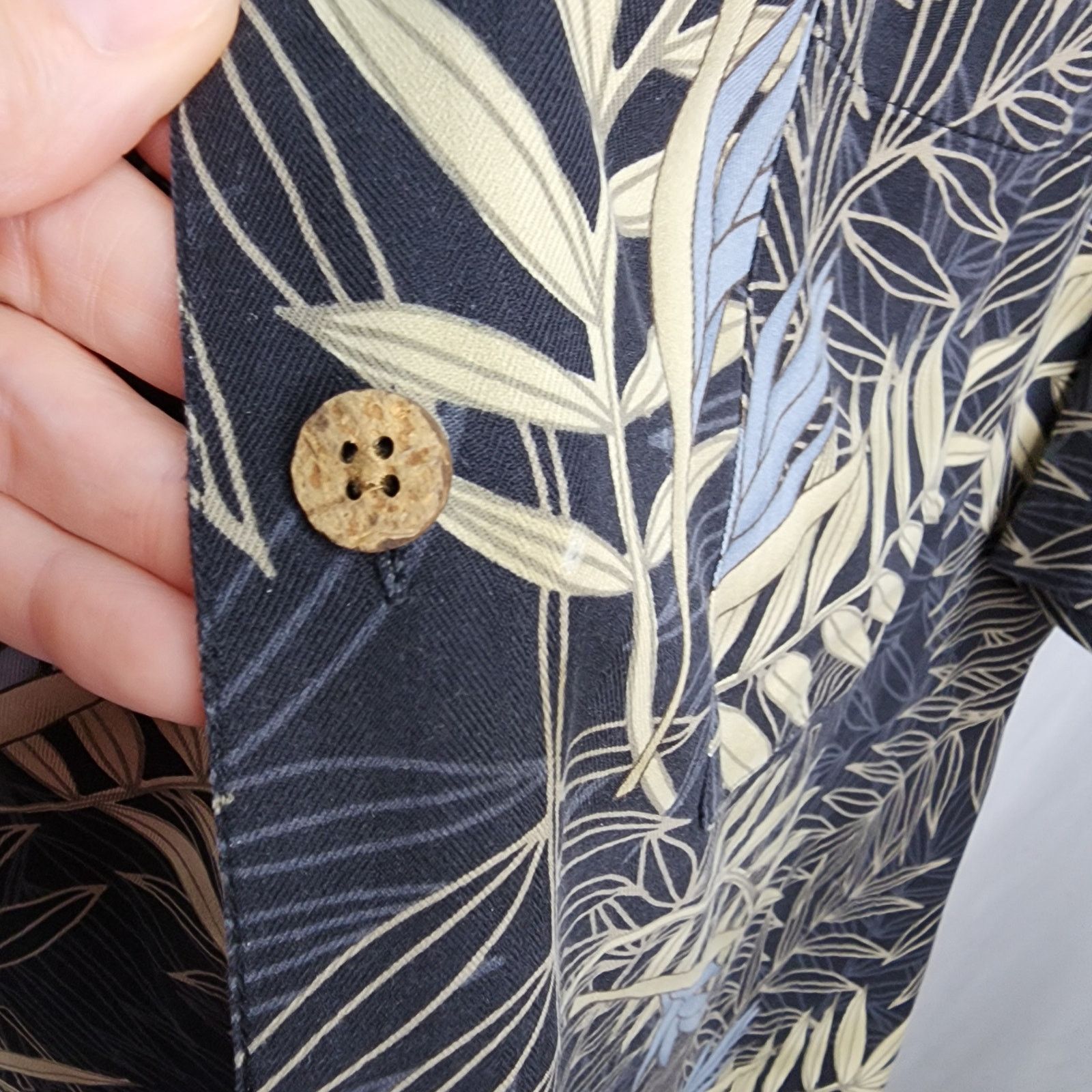 Caribbean Caribbean Black Floral Tropical Button Front Shirt Size US XXL / EU 58 / 5 - 6 Thumbnail